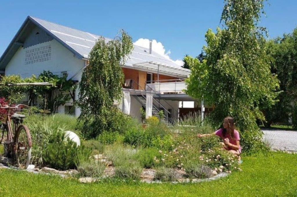 Hillside Bio Resort Apartment with Mountain View view 2