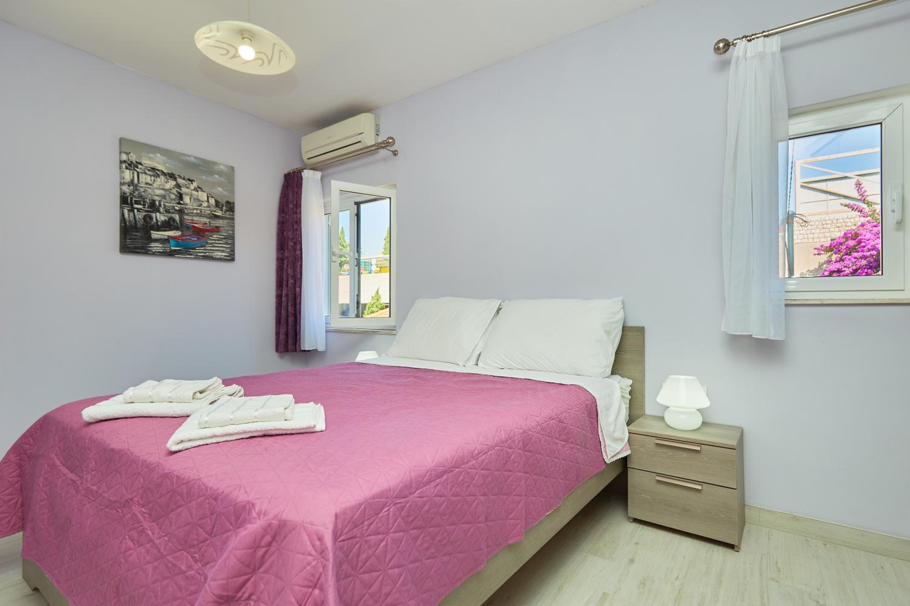 Apartments Kolorina