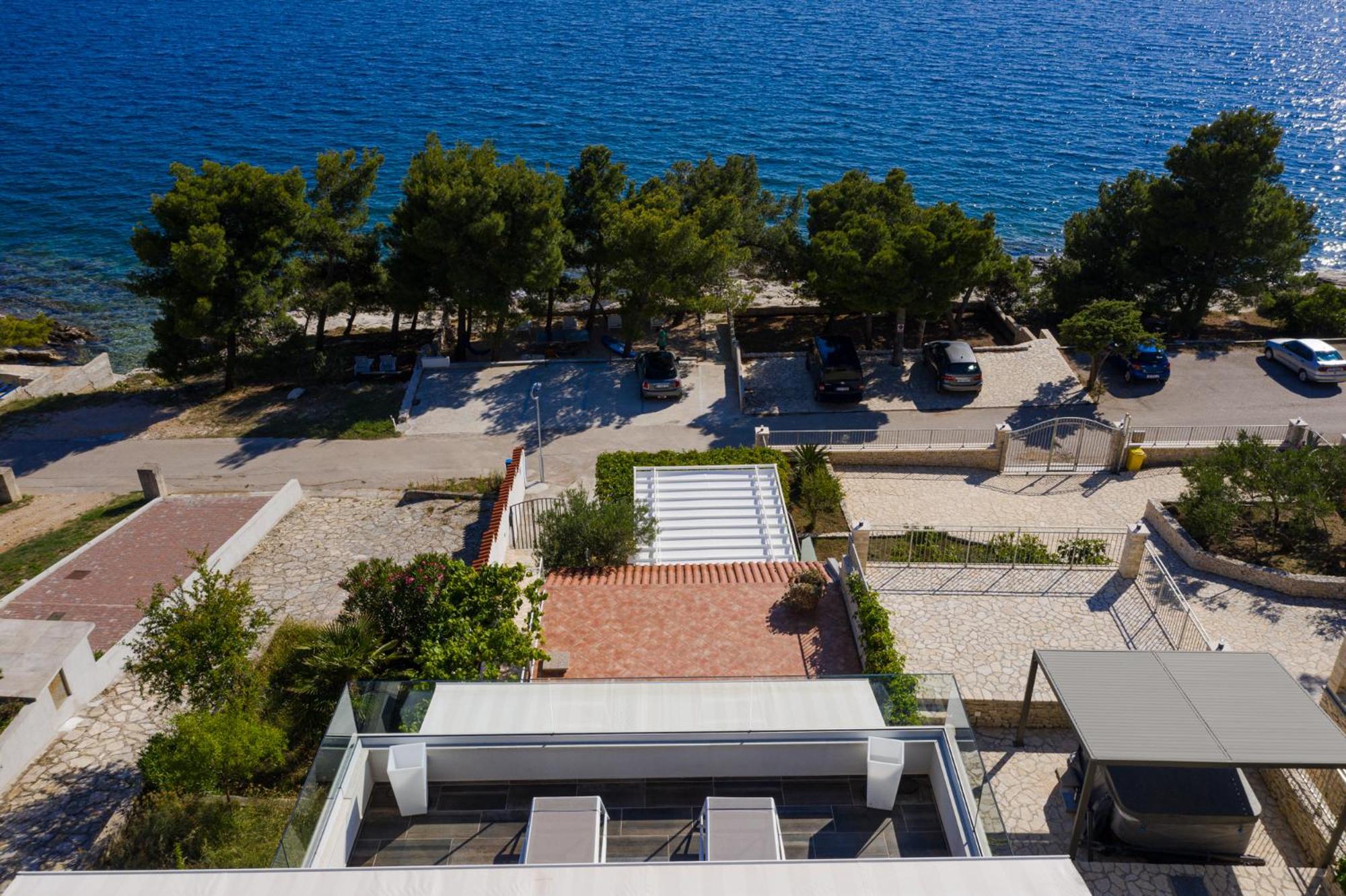 Exclusive Seaside Dream Apartments view 3
