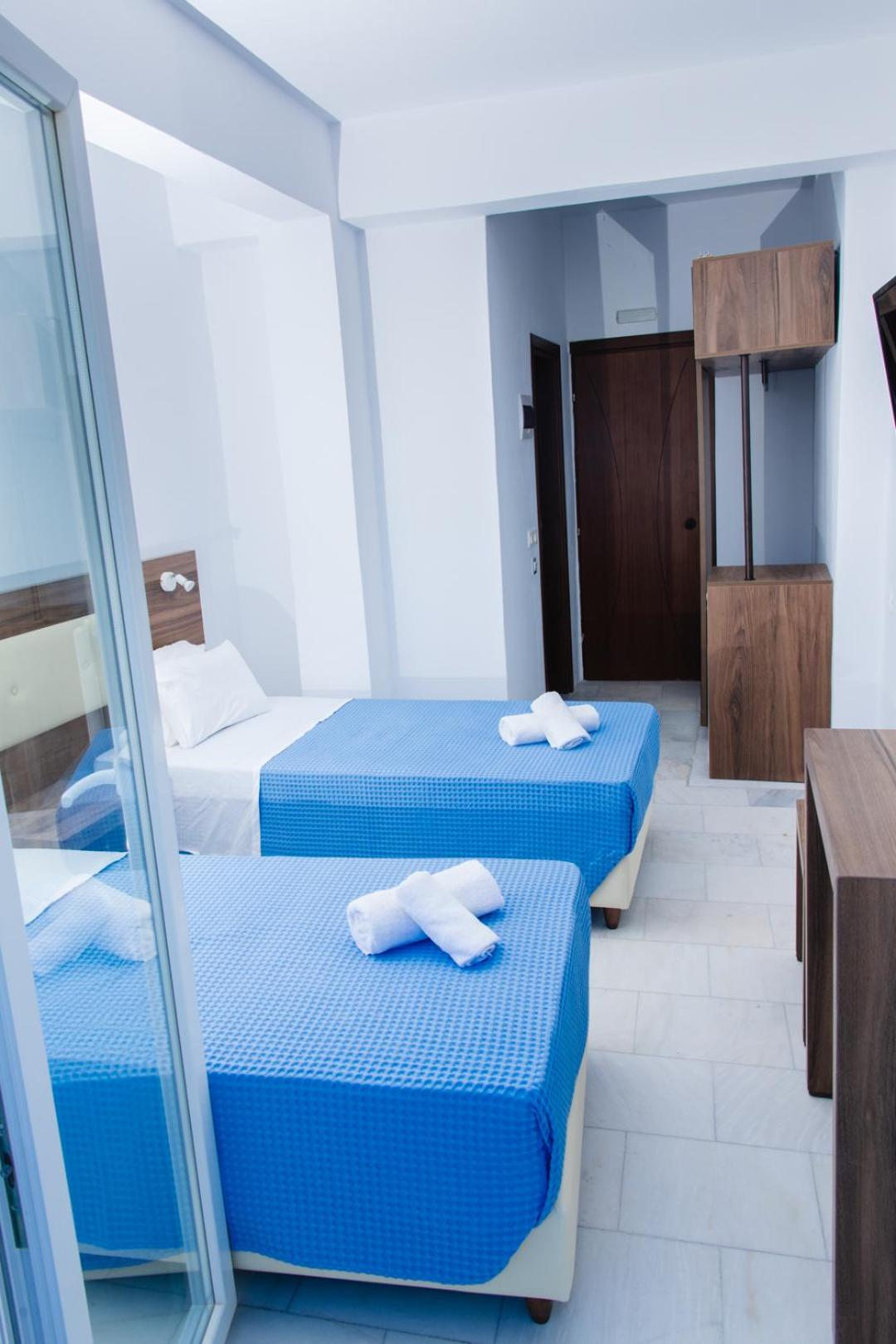 Hotel Santorini 16