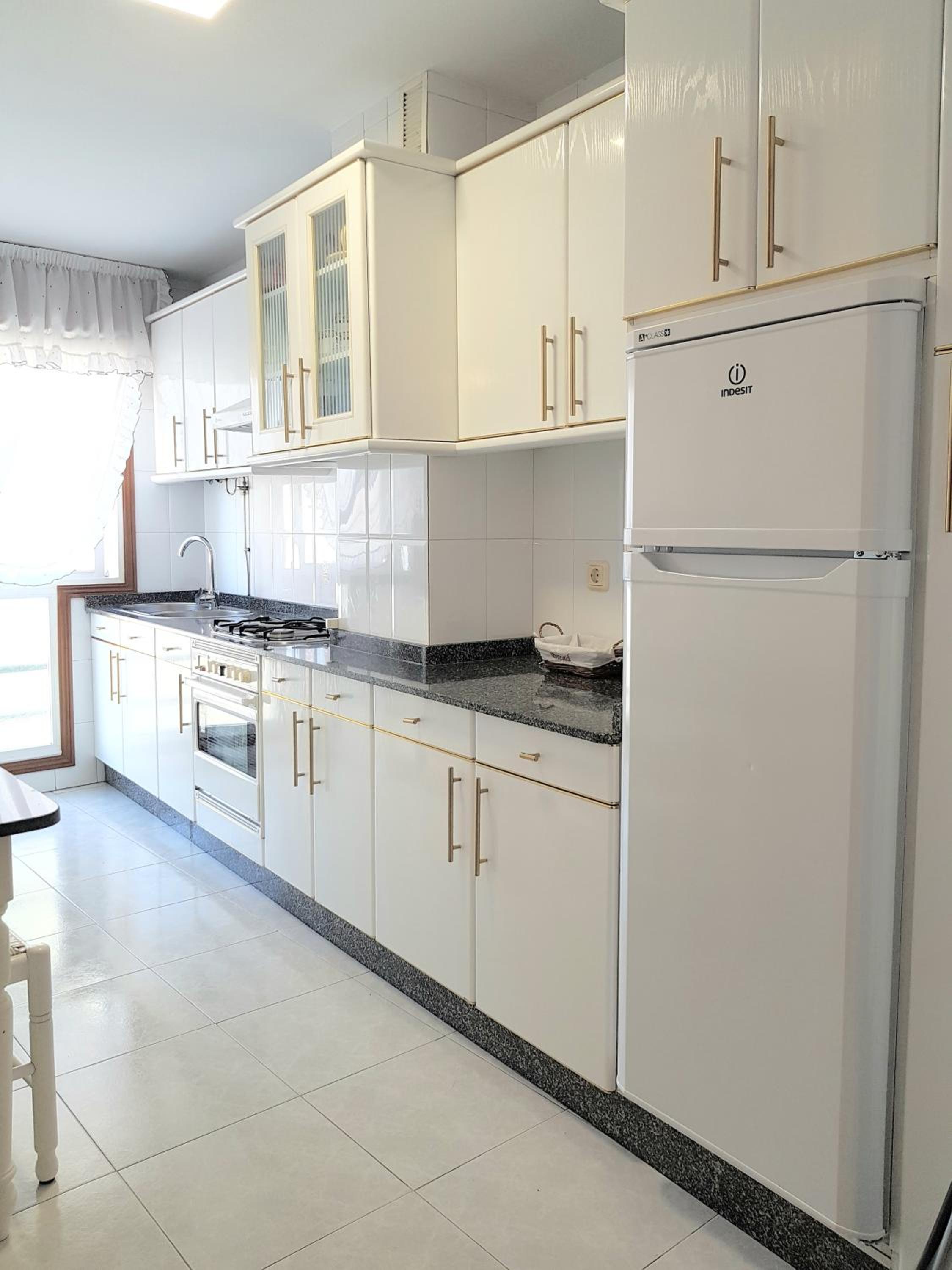 Piso amplio en el centro de Vilagarcía de Arousa photo 3