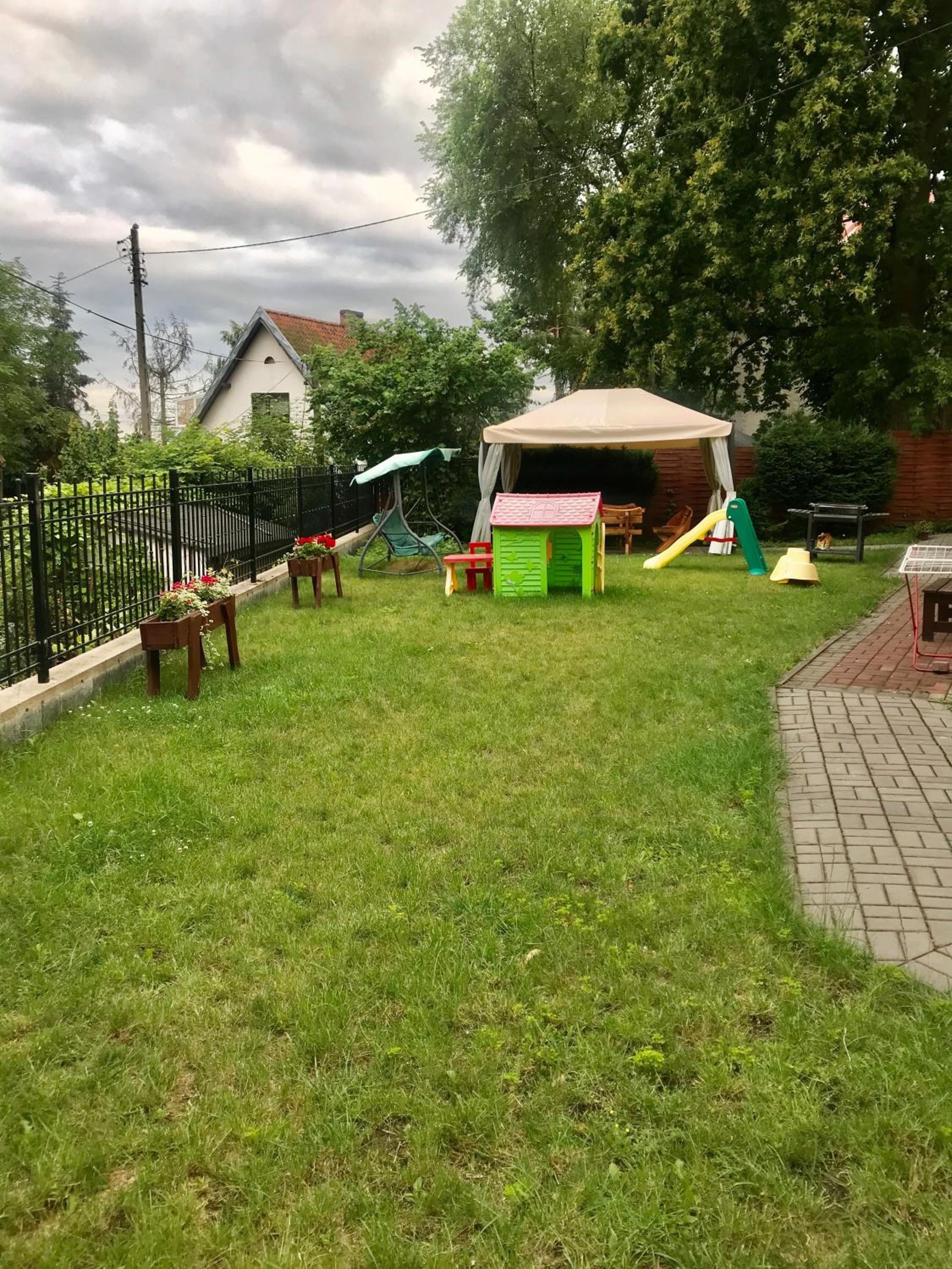 Photo 19