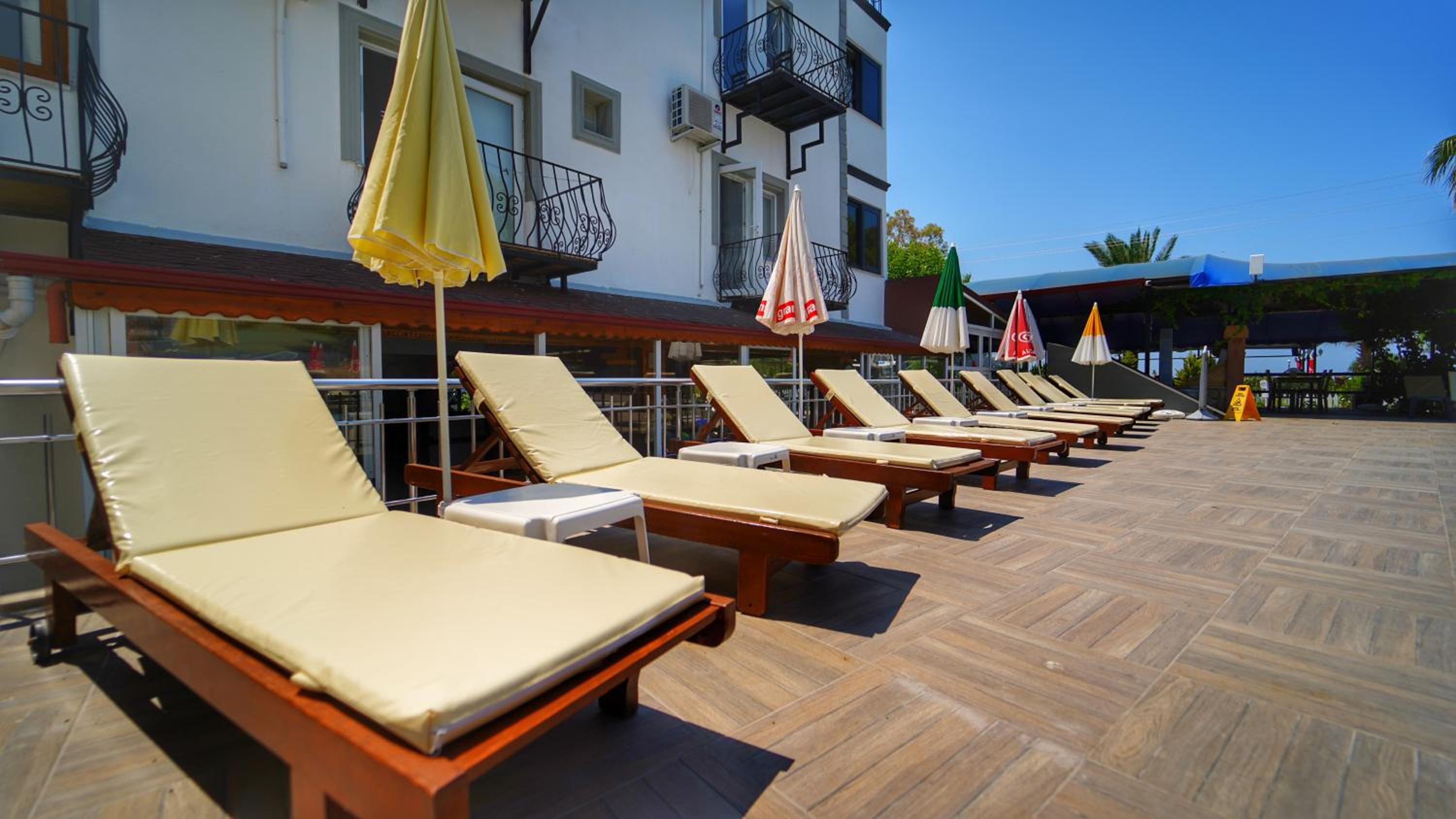 Yücel Otel - Image 105