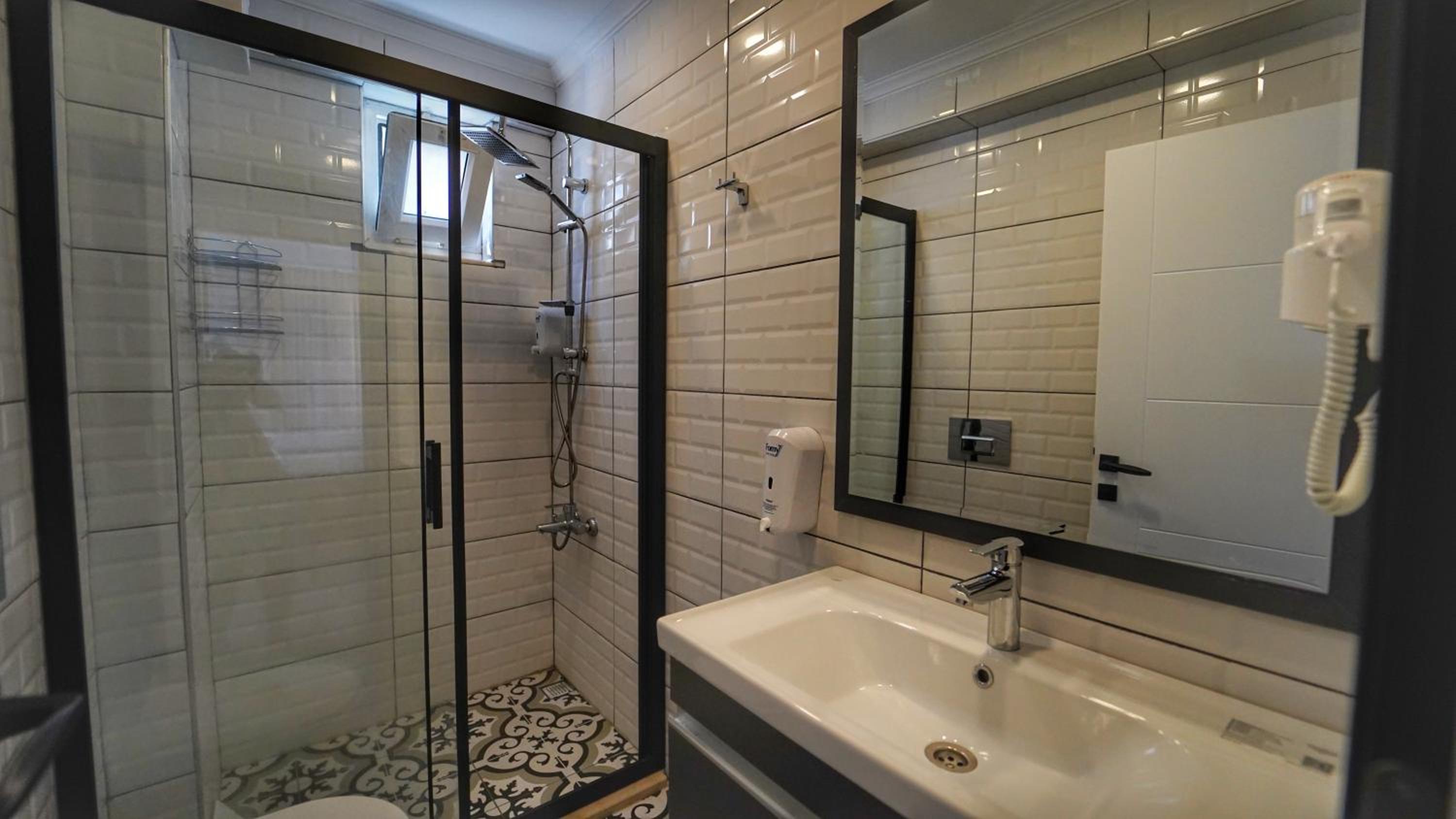 Yücel Otel - Image 113