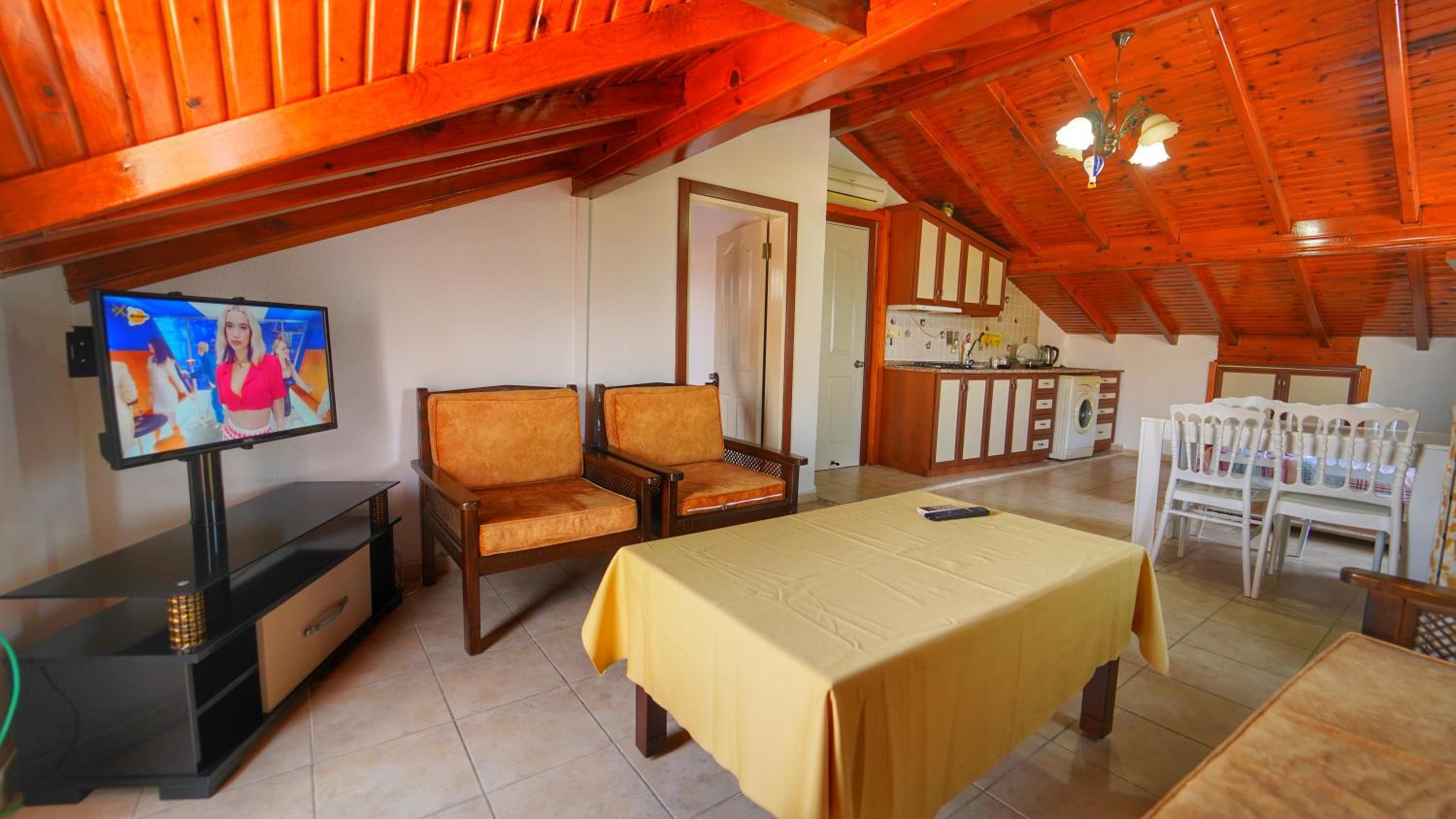Yücel Otel - Image 119