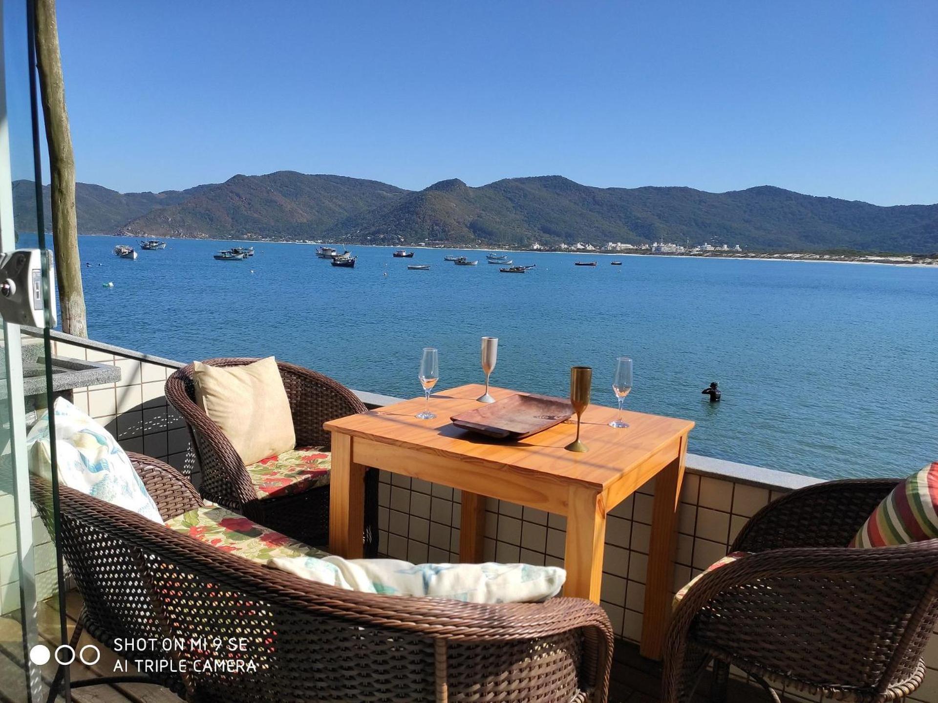 Costão VIP! linda casa 3 quartos perto da água em Florianópolis view 2