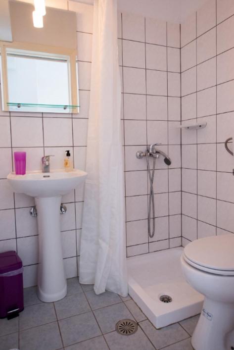 Katapola Vekris apartments — photo 5