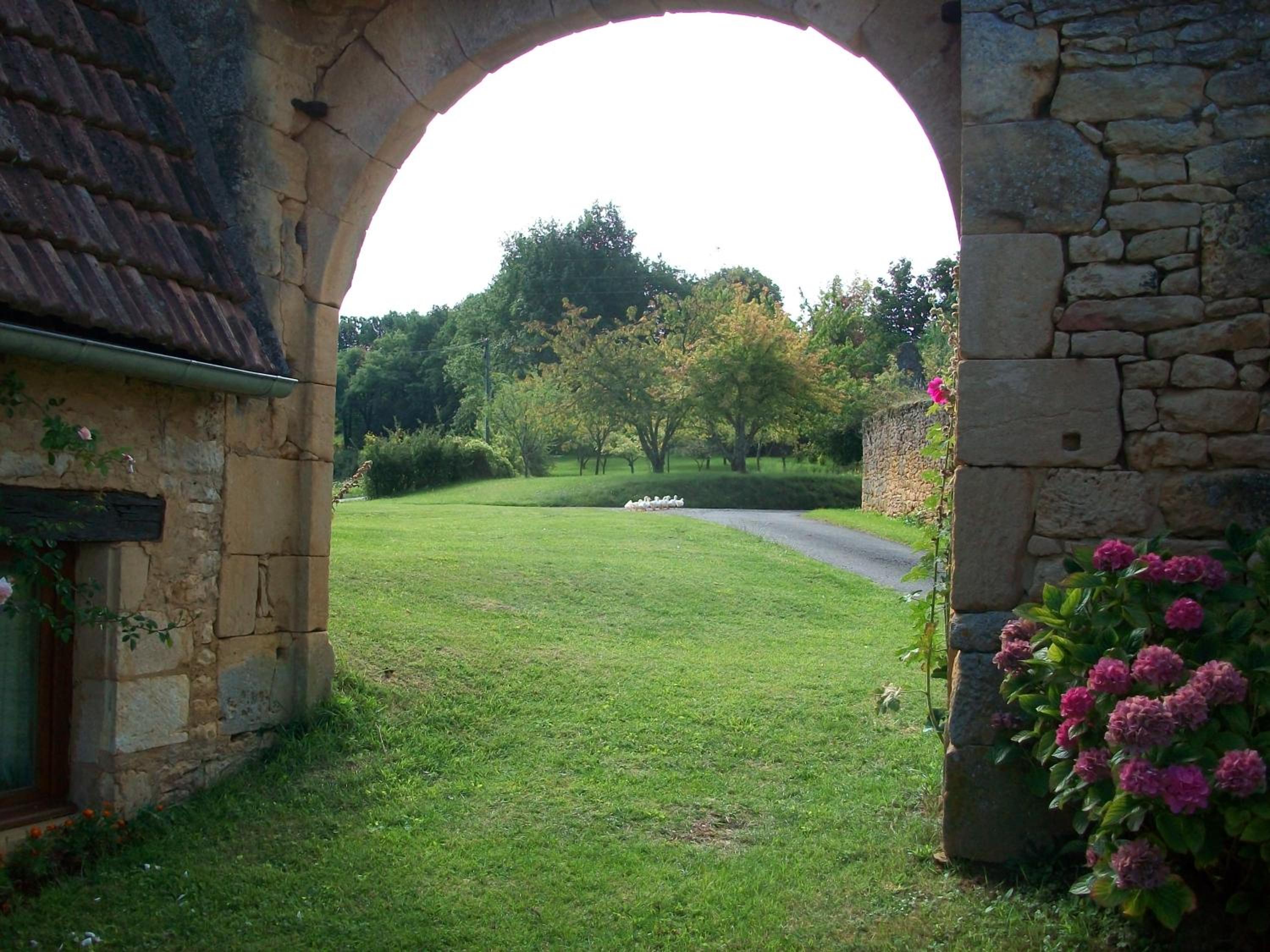 Chambre d'hôtes Lasserre view 2