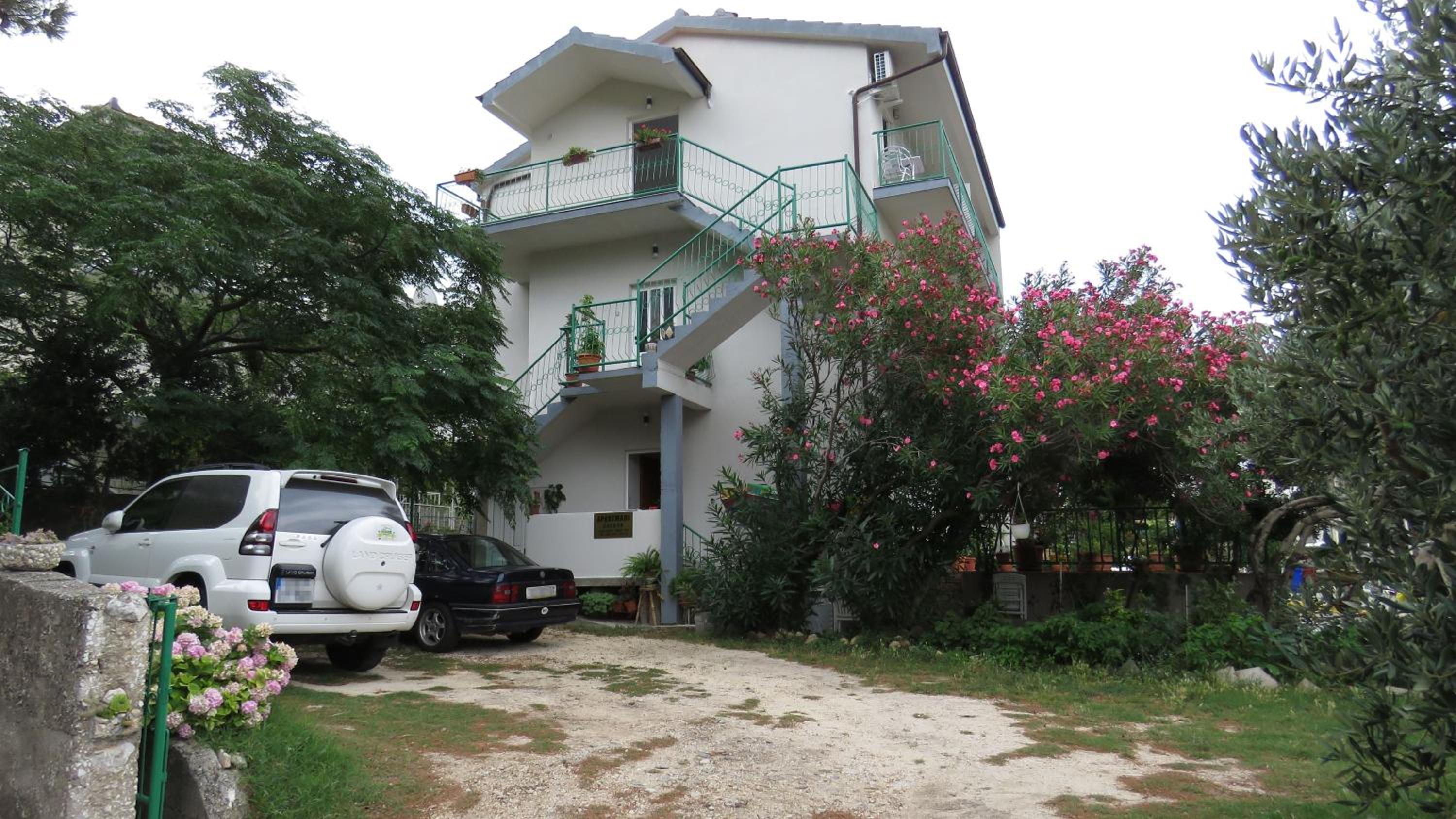 Apartments Caleta view 2