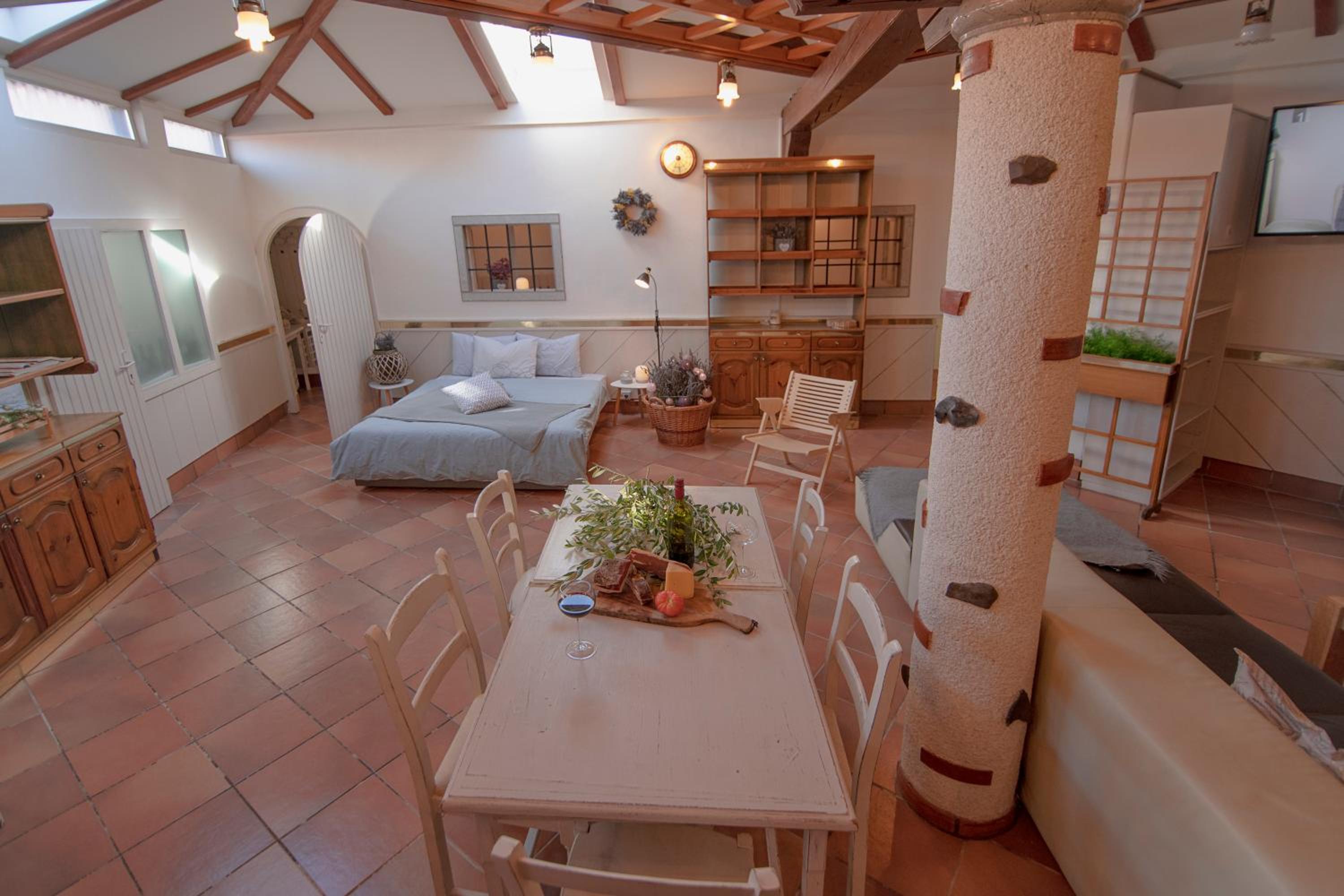 Apartment Ana - Karst Cycling Paradise