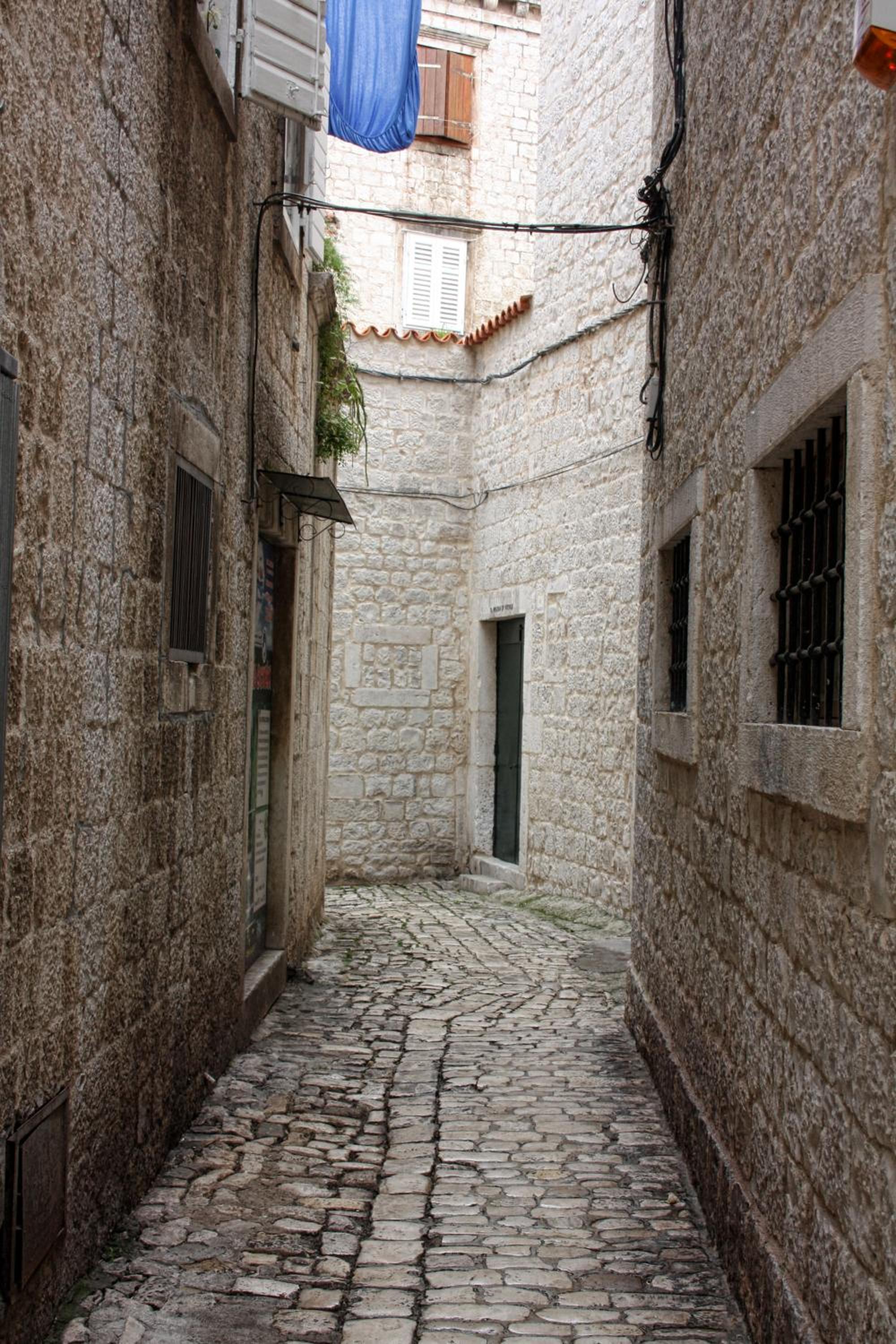 Photo 51