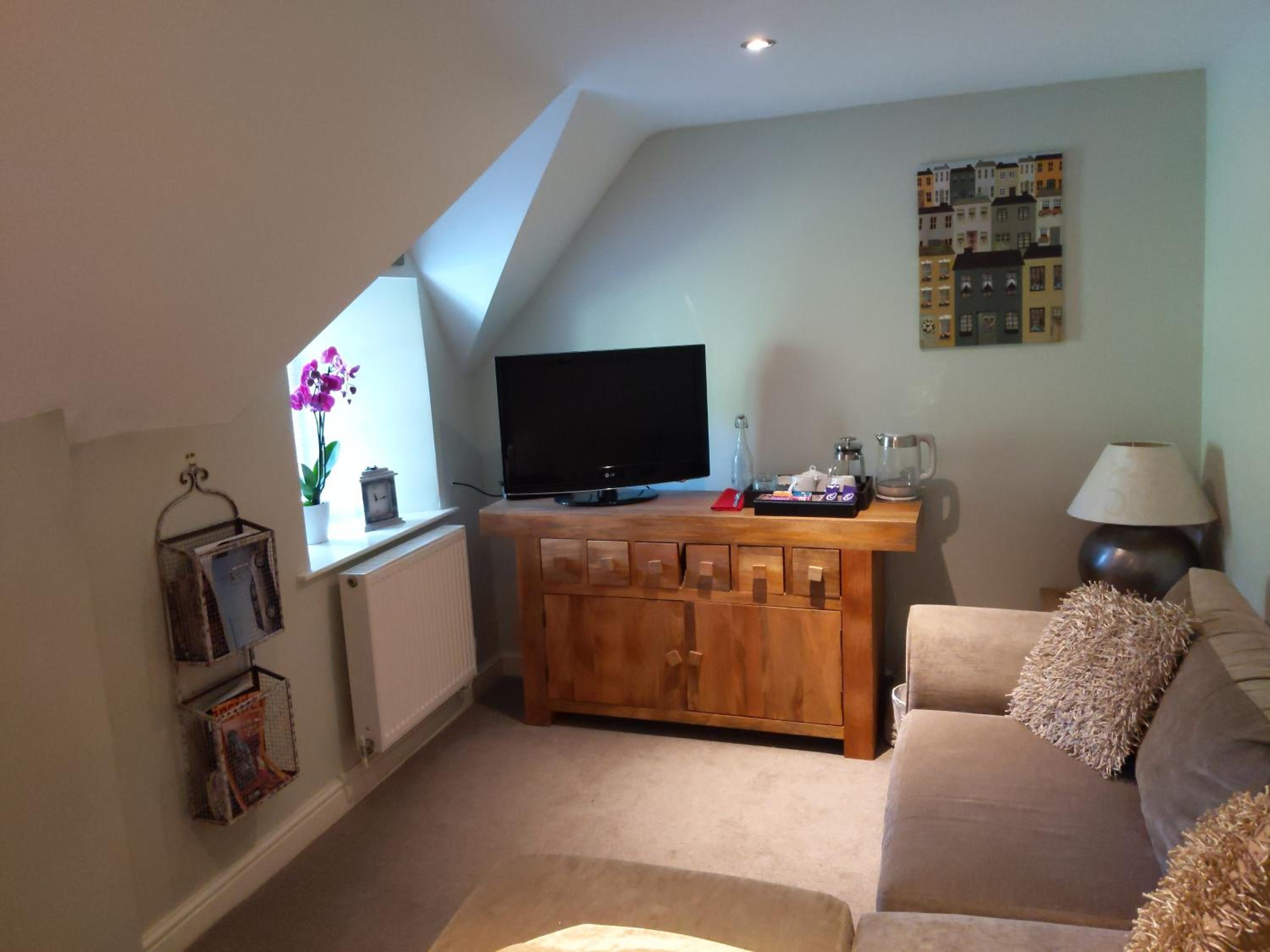 Worralls Grove Guest Farm House