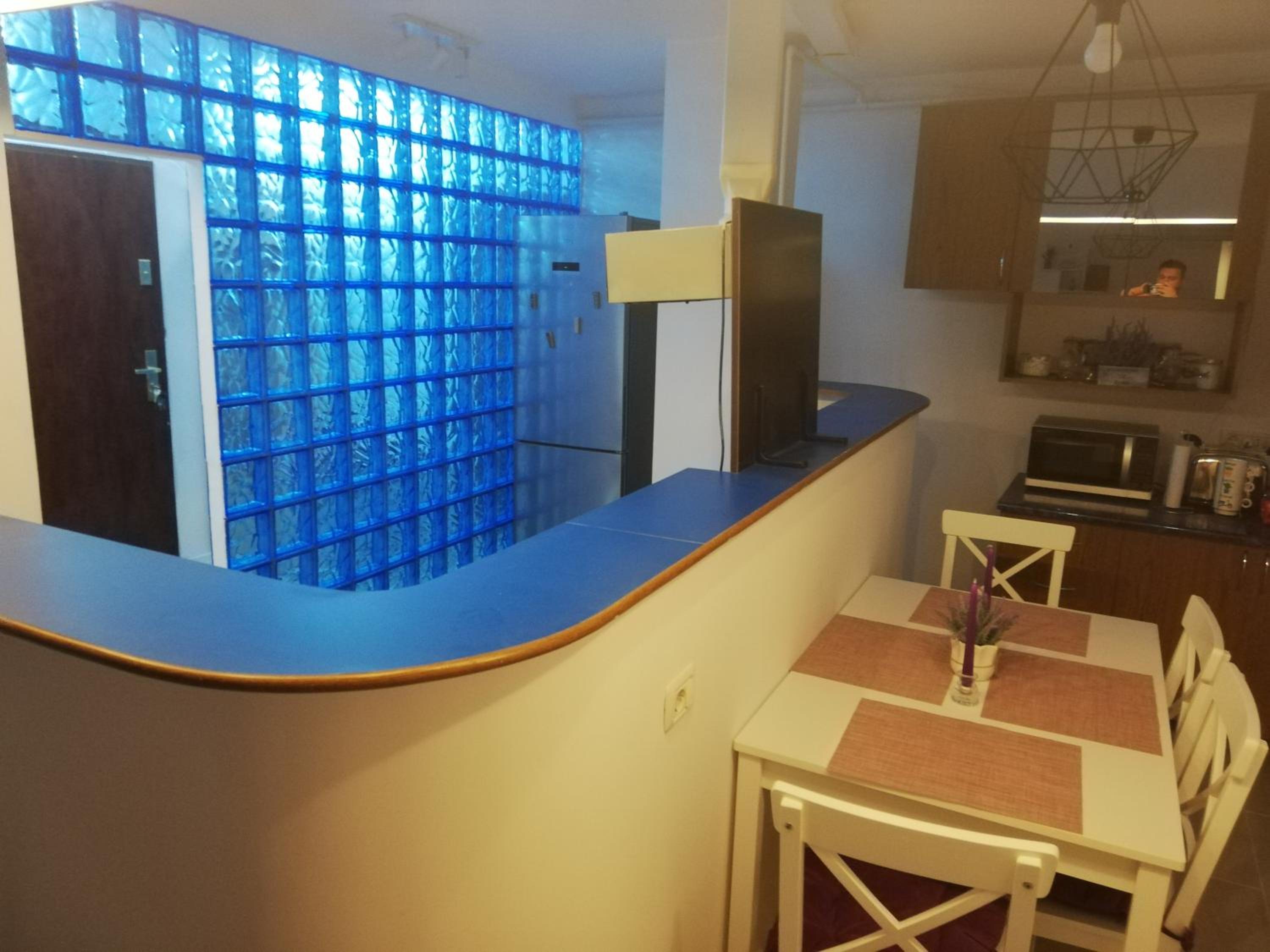 SENSATION BLUE