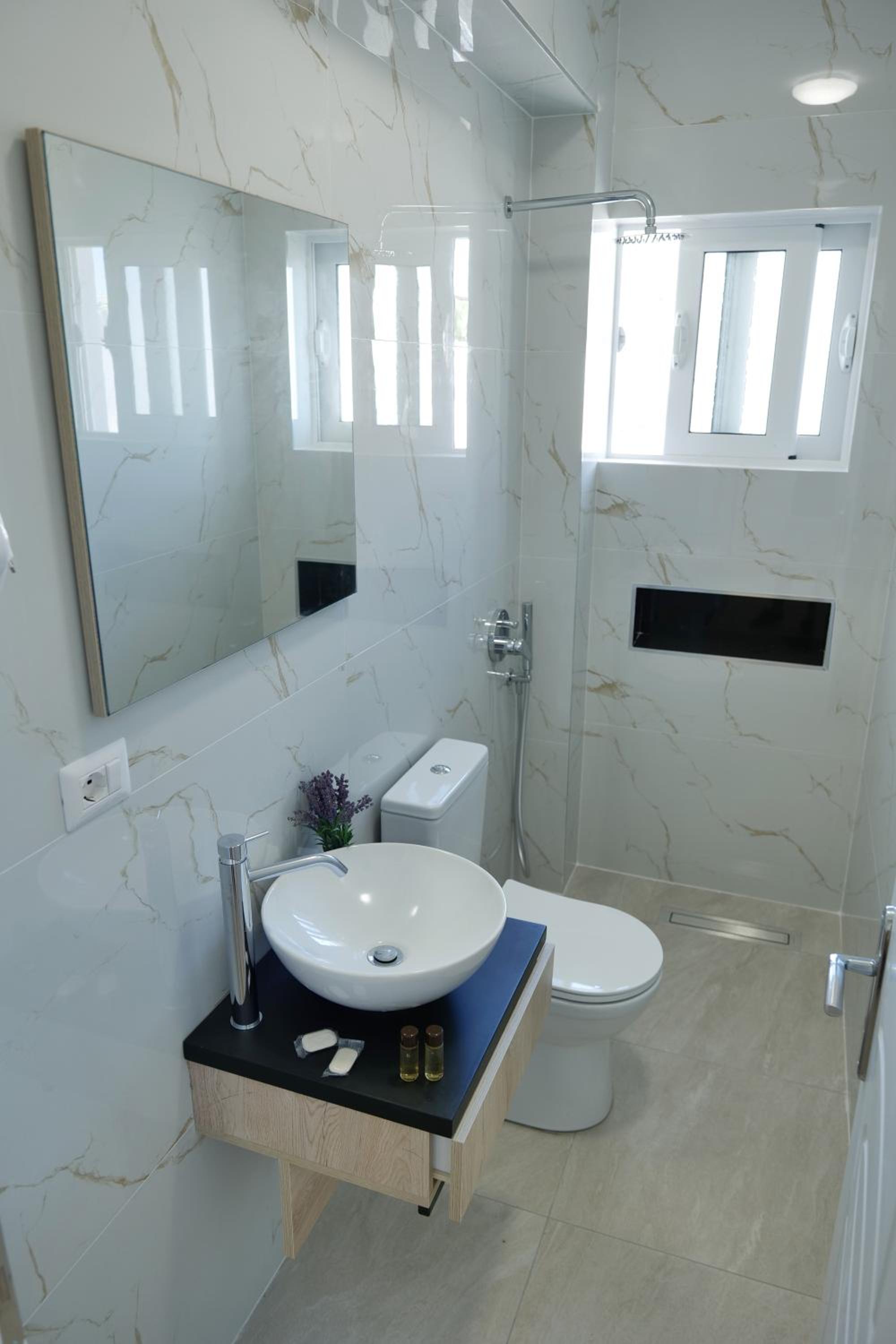 SarandaView Hotel