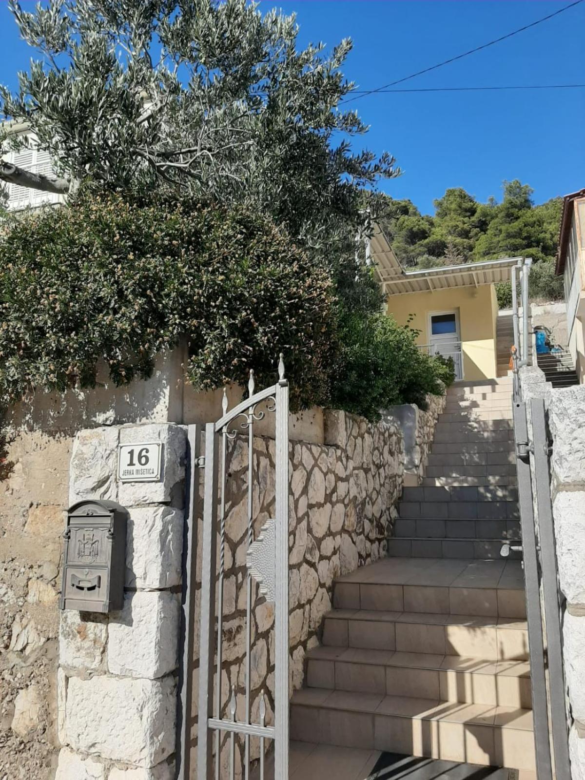 Apartman Matea view 2