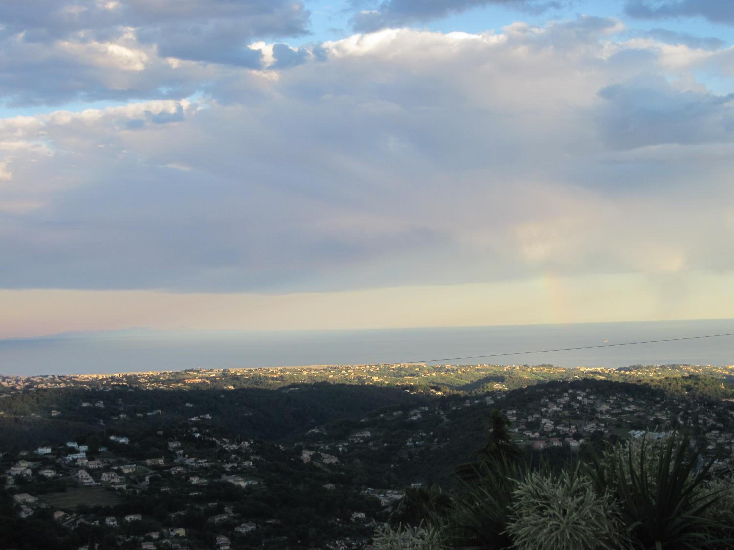 "Aux Balcons du Riou" avec vue mer 180 degrés view 5