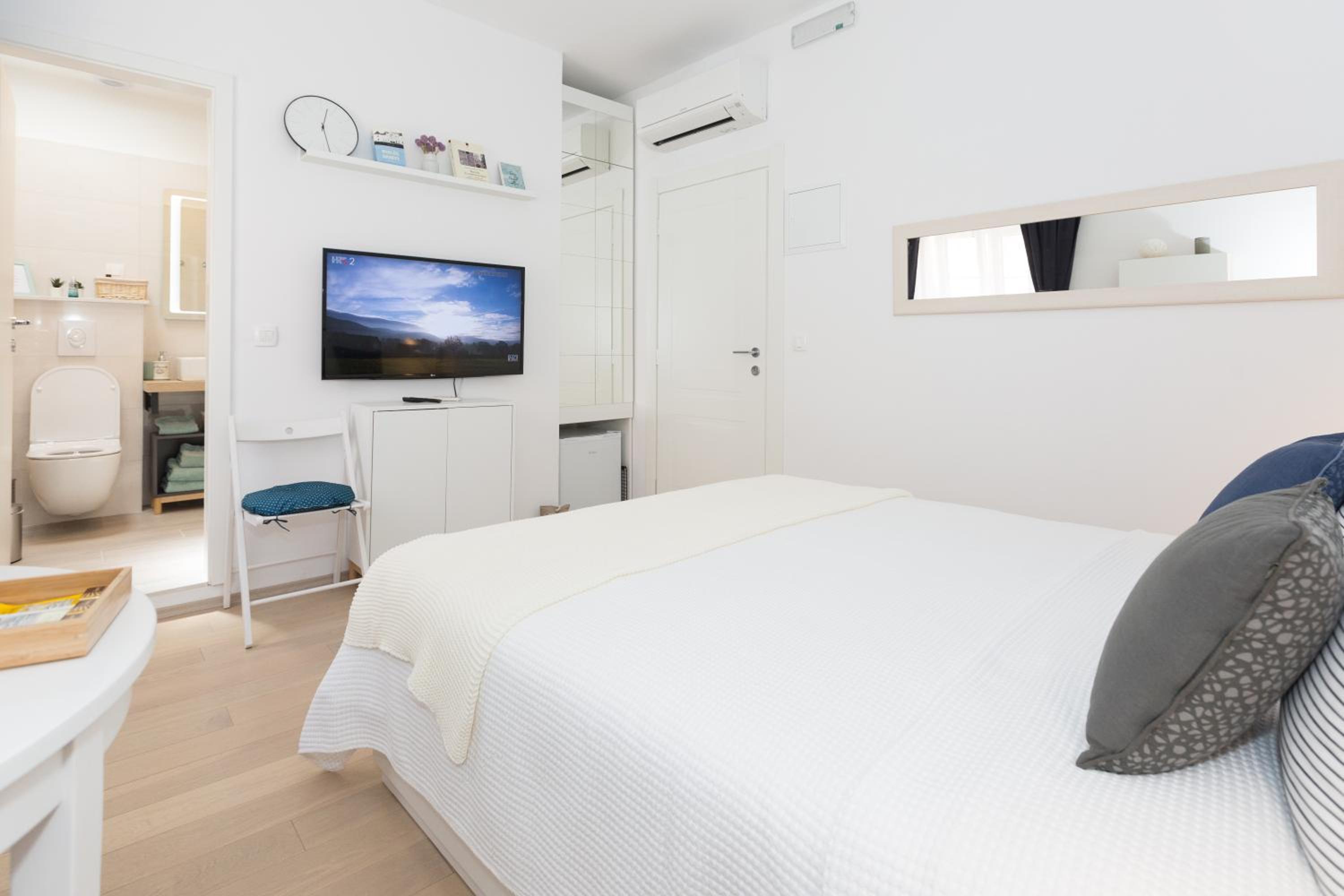 Liberty Town Center Rooms