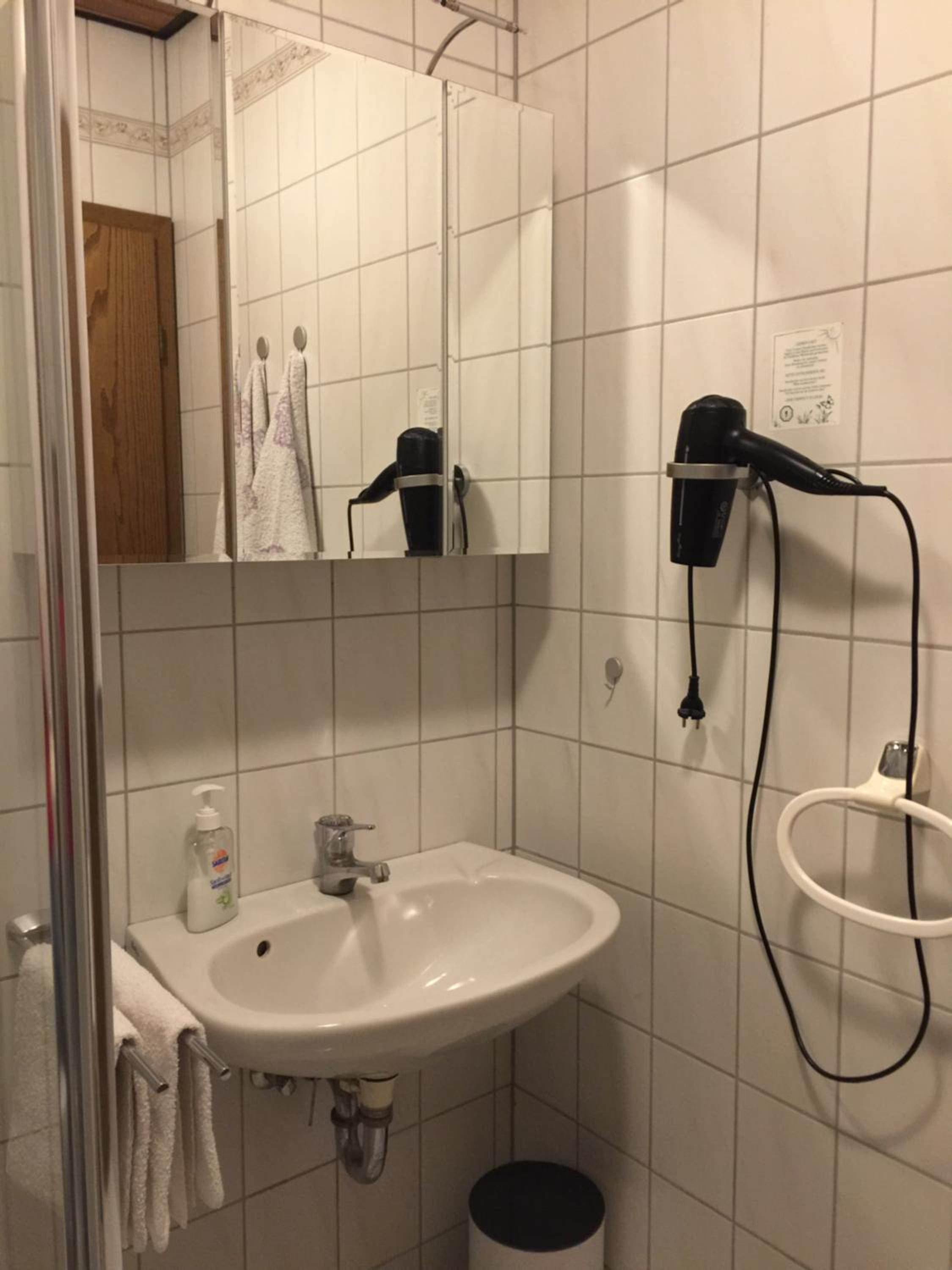 Photo 35