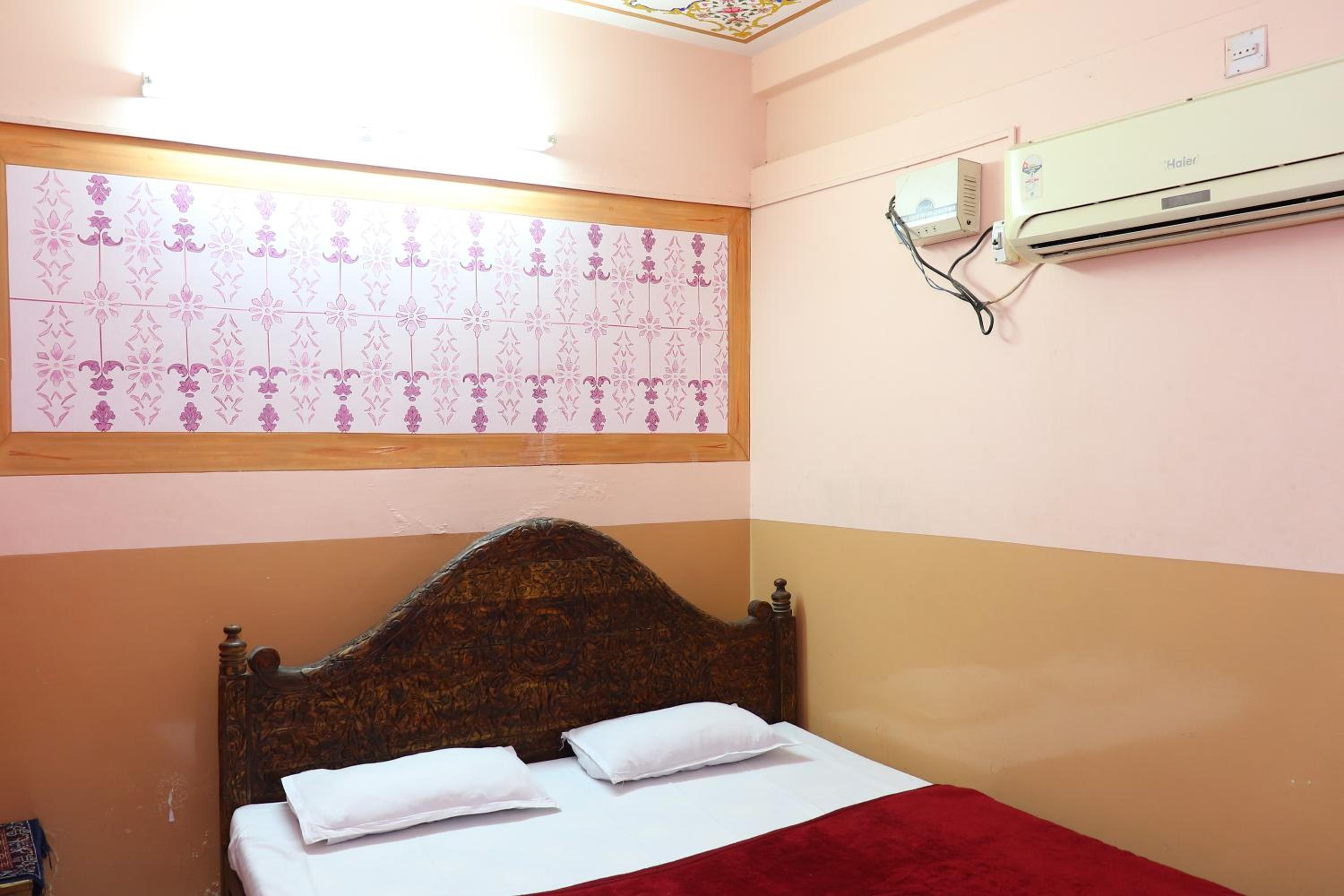 Bikaner Vacations - Jamna vilas Home Stay - Property Image 23
