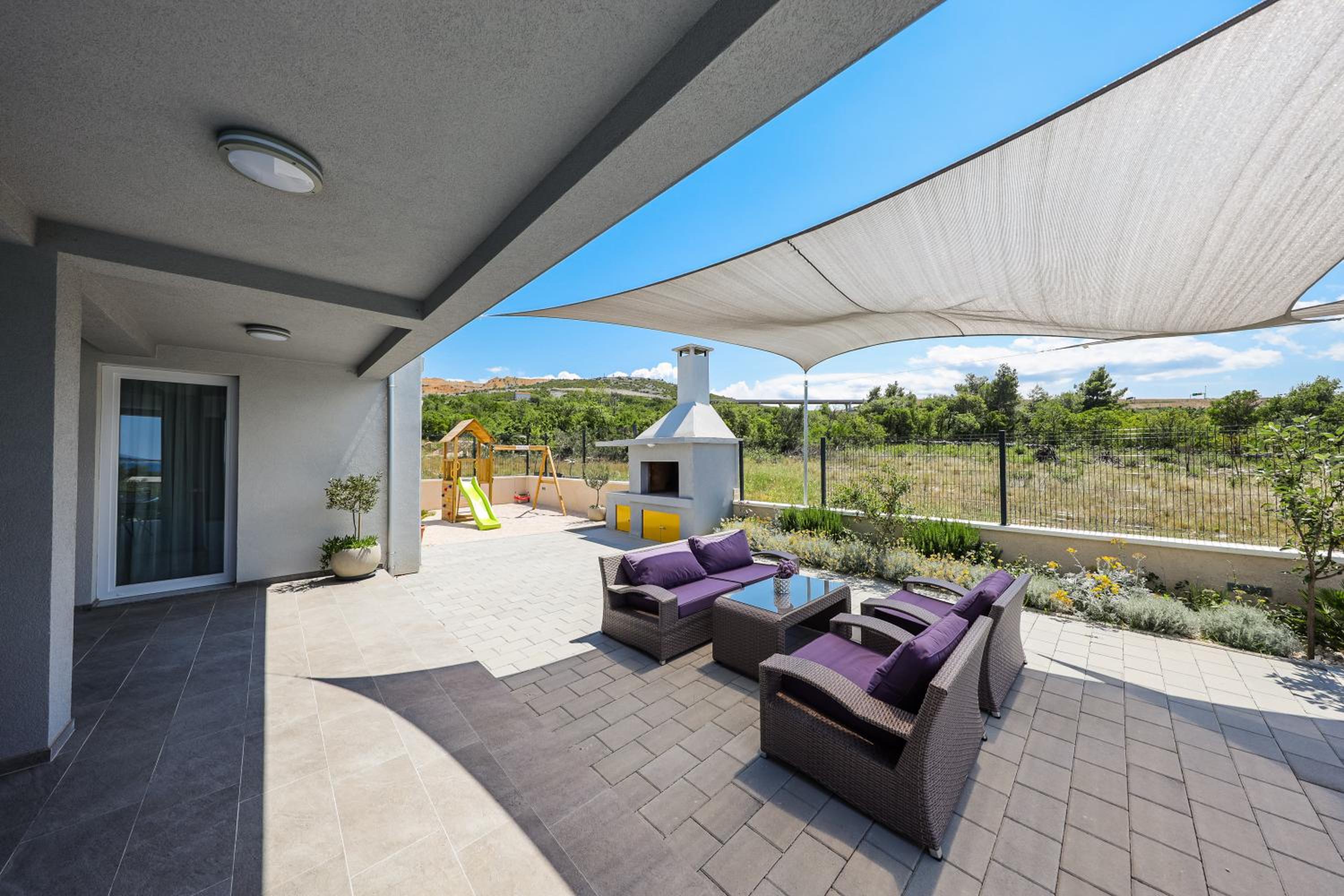 Villa Immortelle with pool and sea view