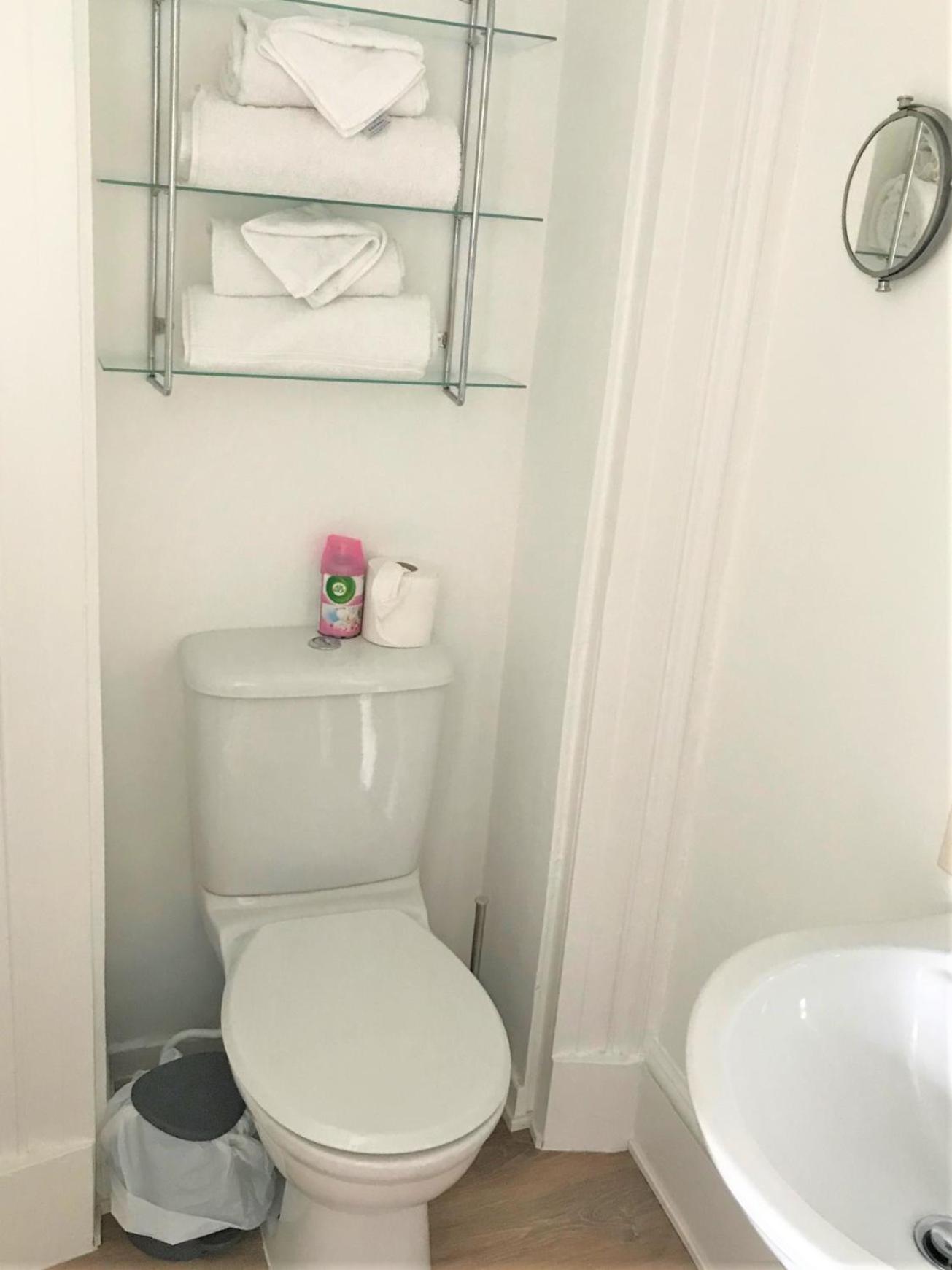 Invercloy Guest House view 5