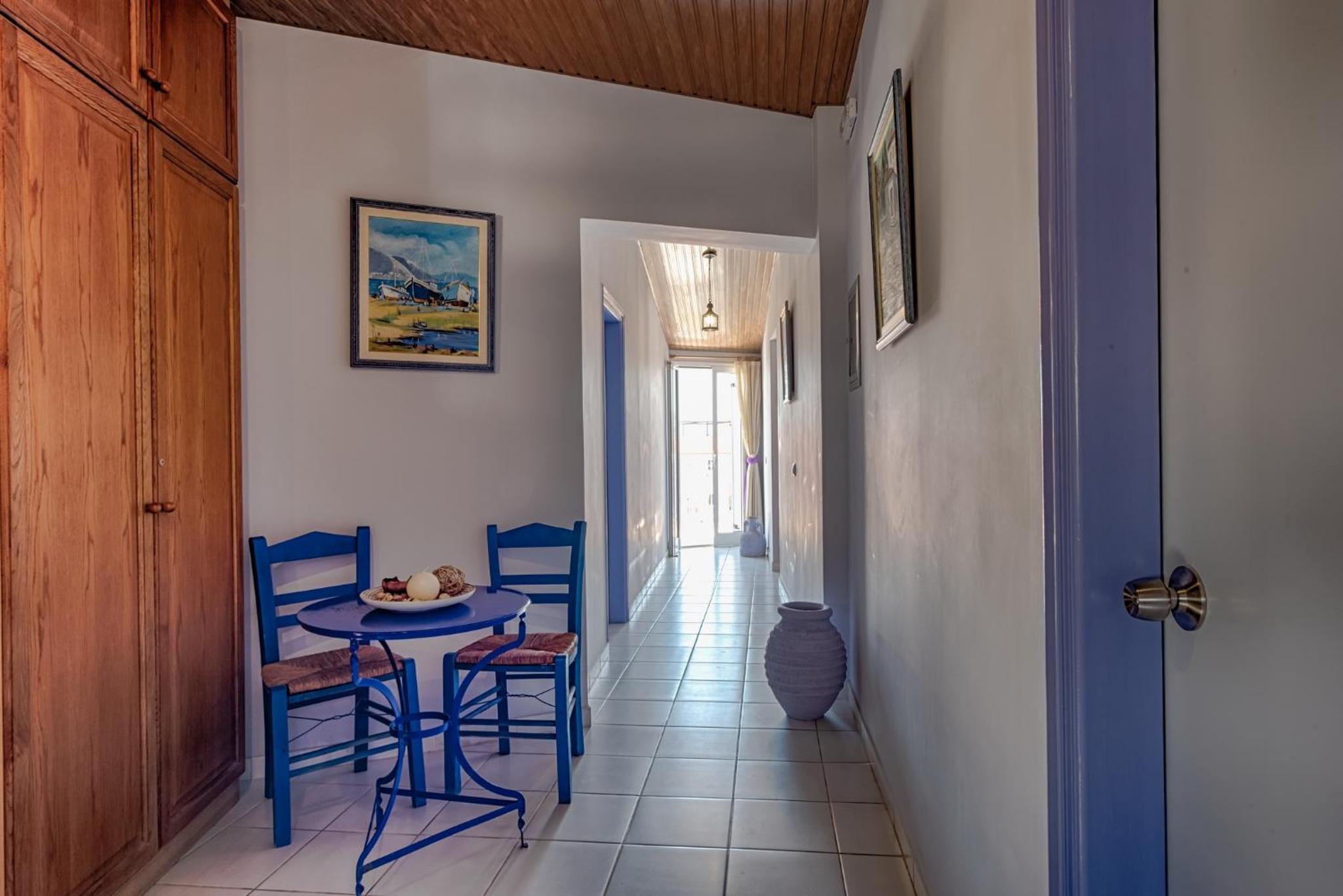 Anemos Studios & Apartments