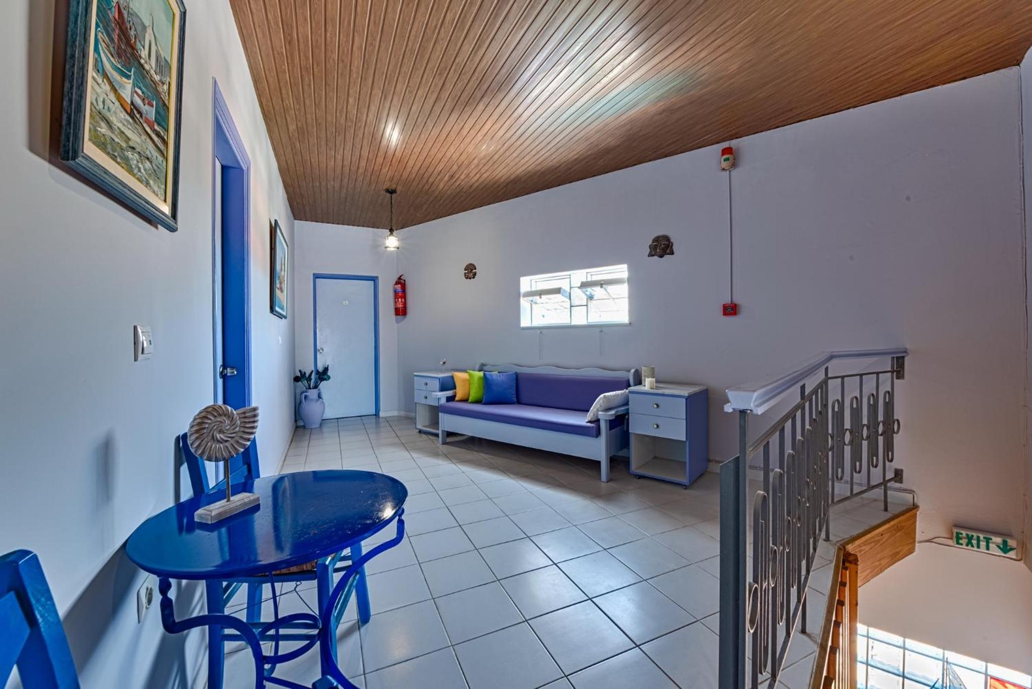 Anemos Studios & Apartments