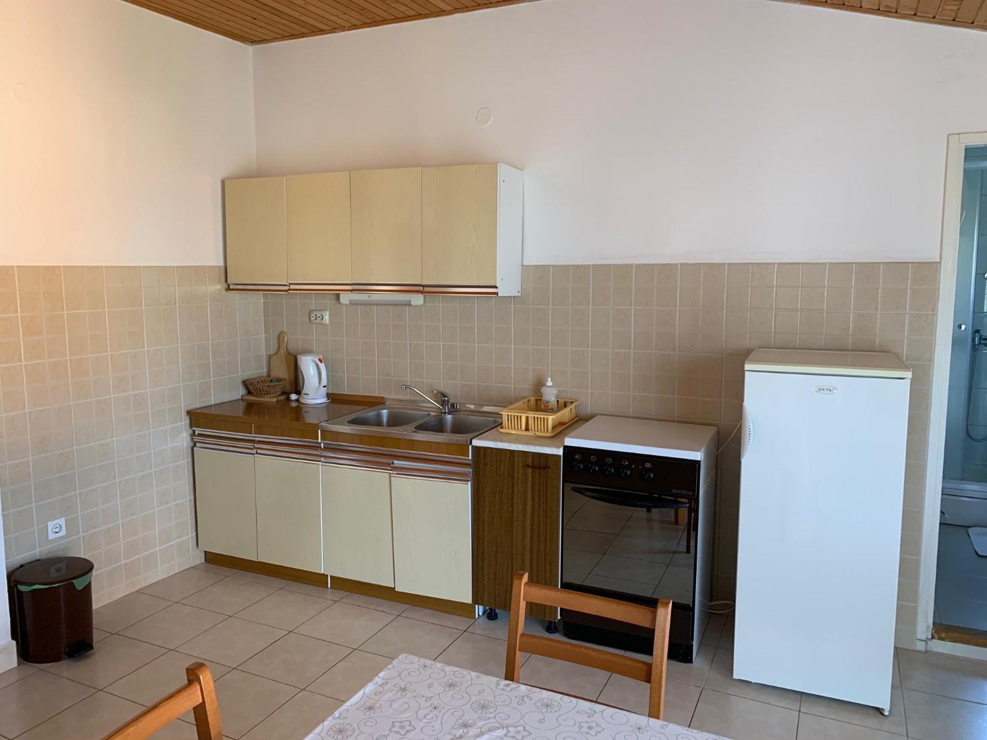 Roca Apartments