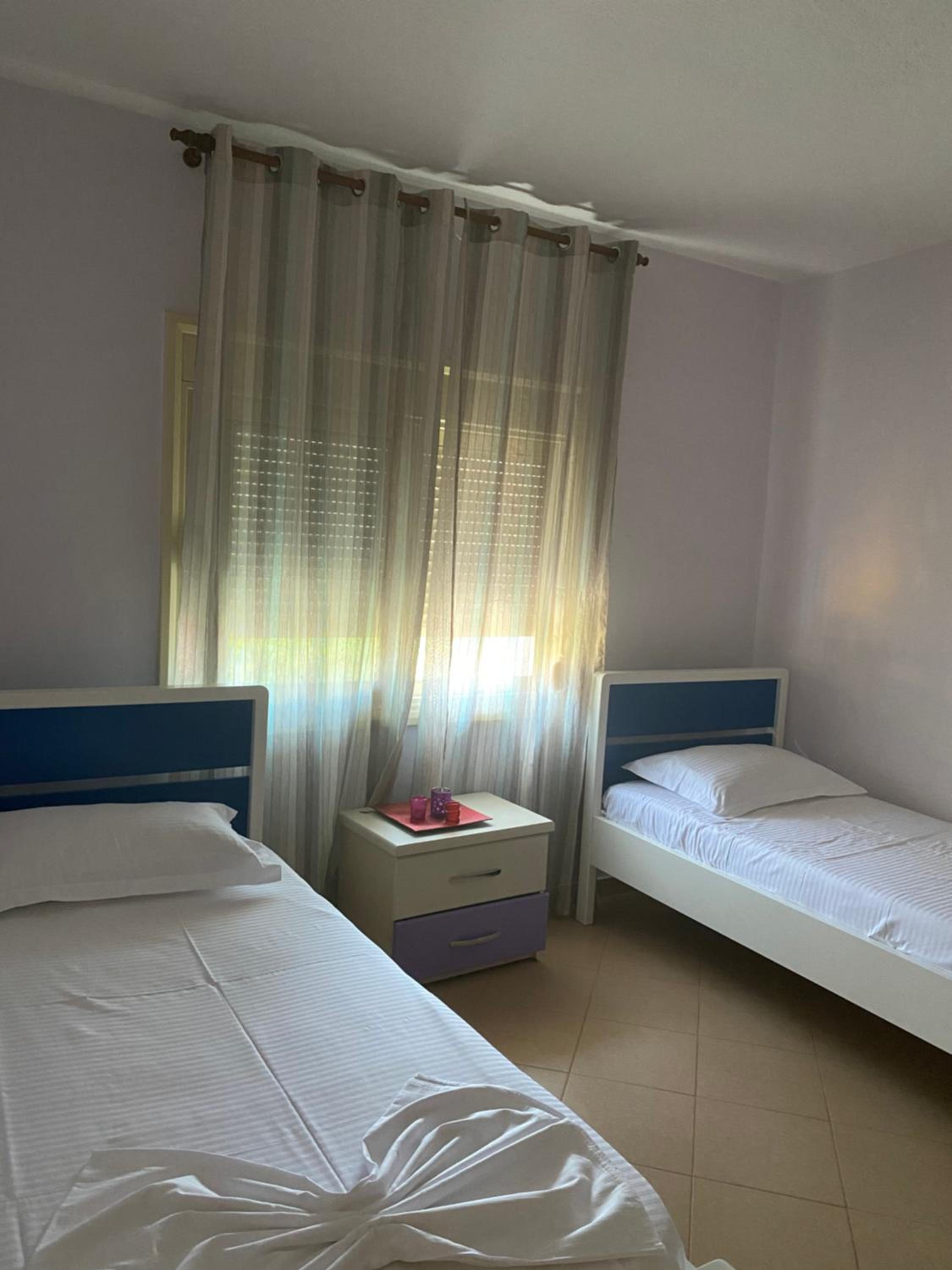 88 Apartment Himare