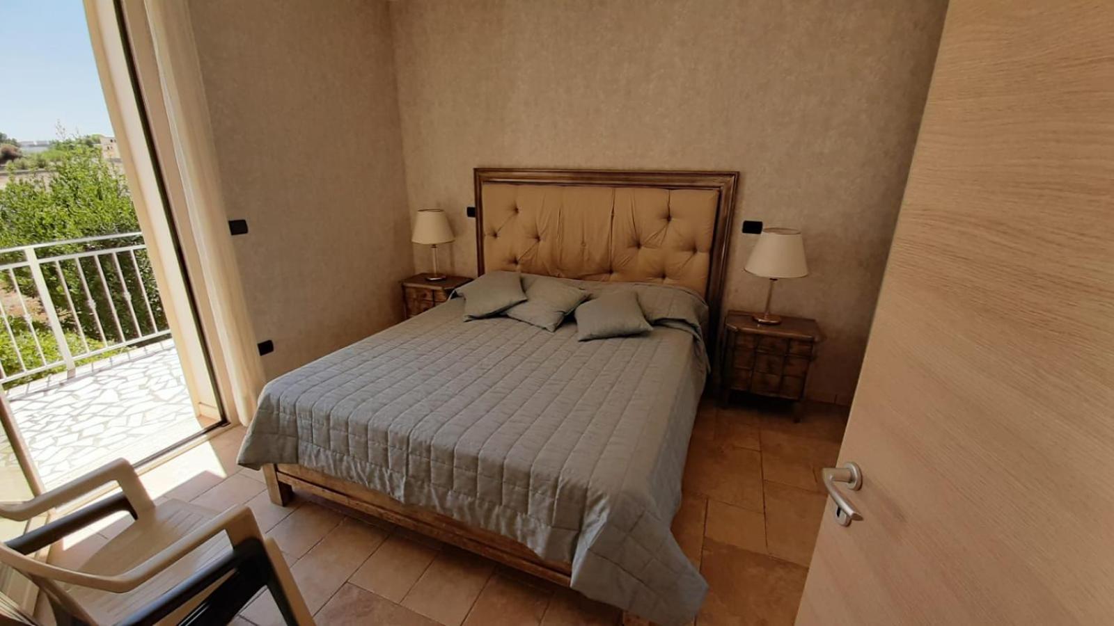 Lucrezia relax 2 view 3