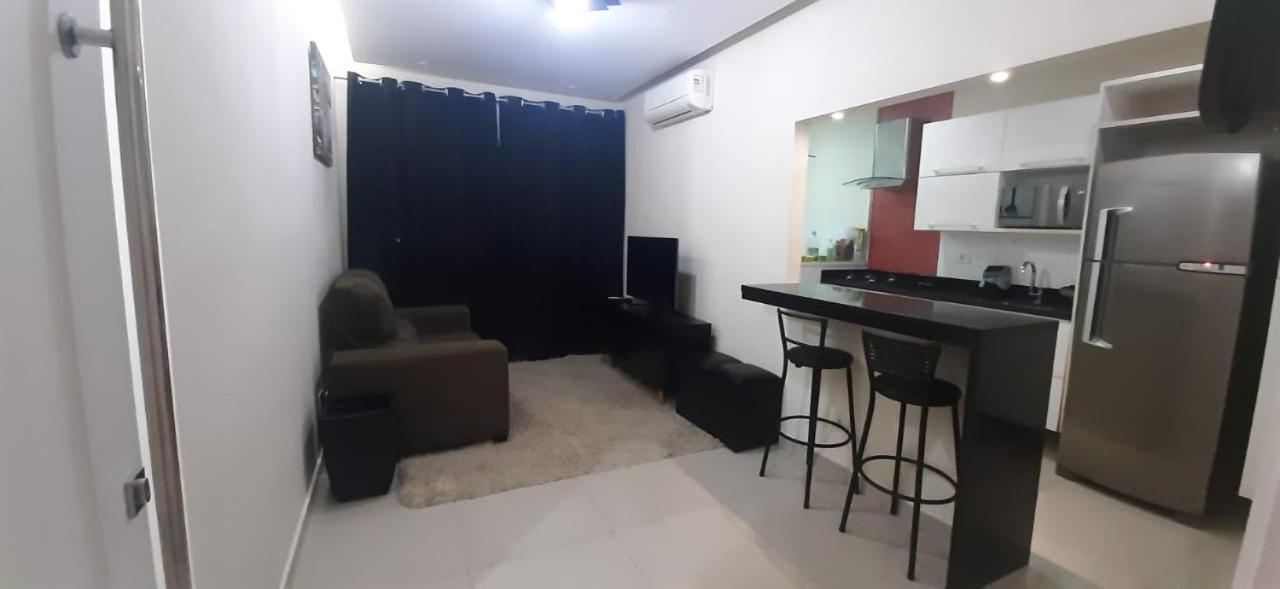 Apartamento Enseada LC01