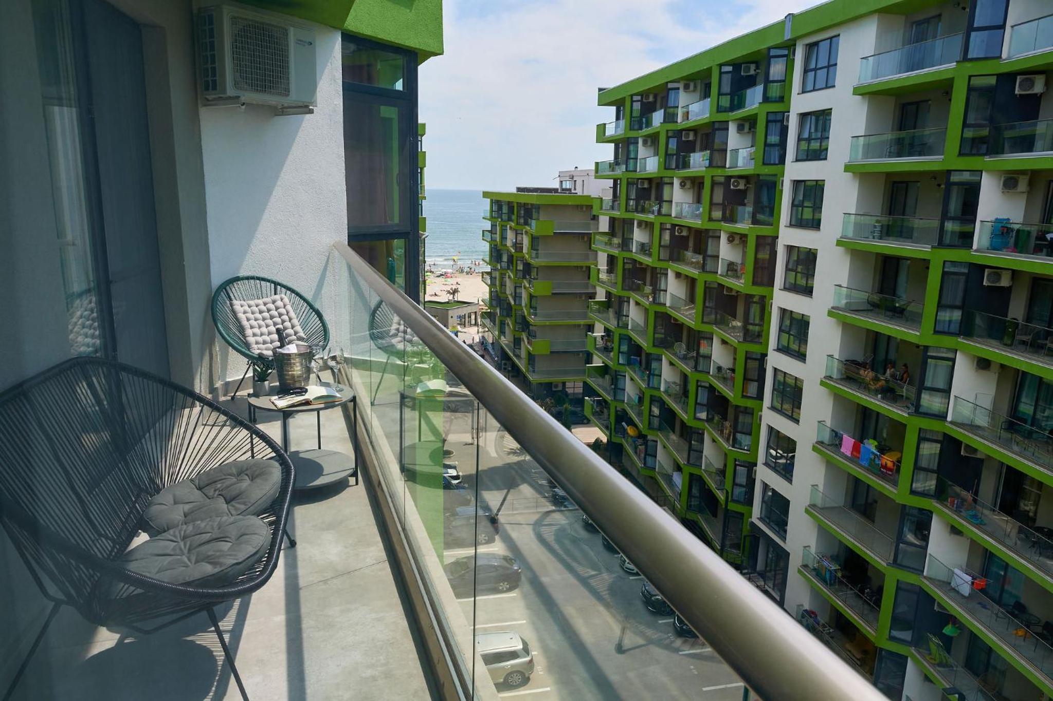 YST Luxury Apartament view 3