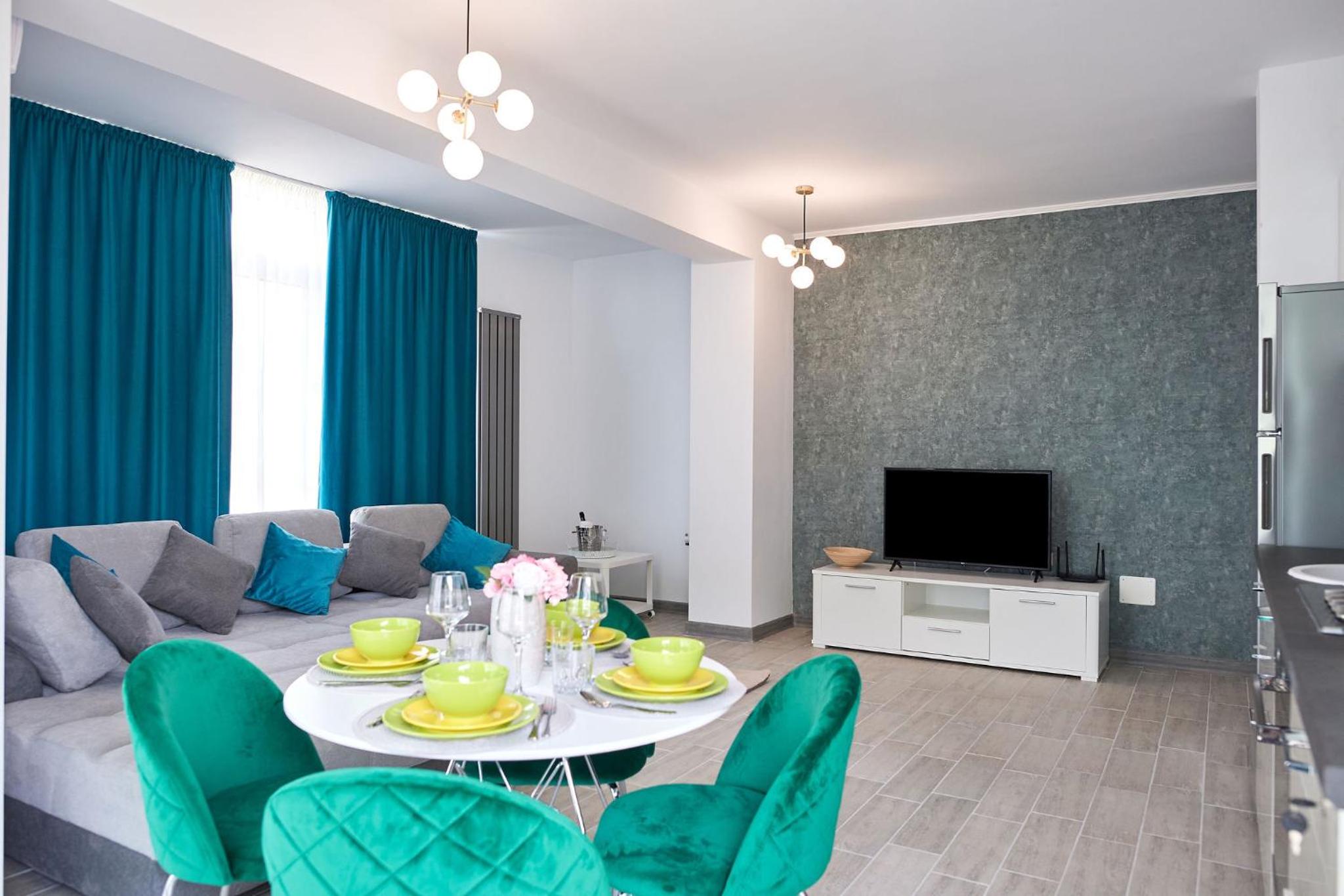 YST Luxury Apartament view 4