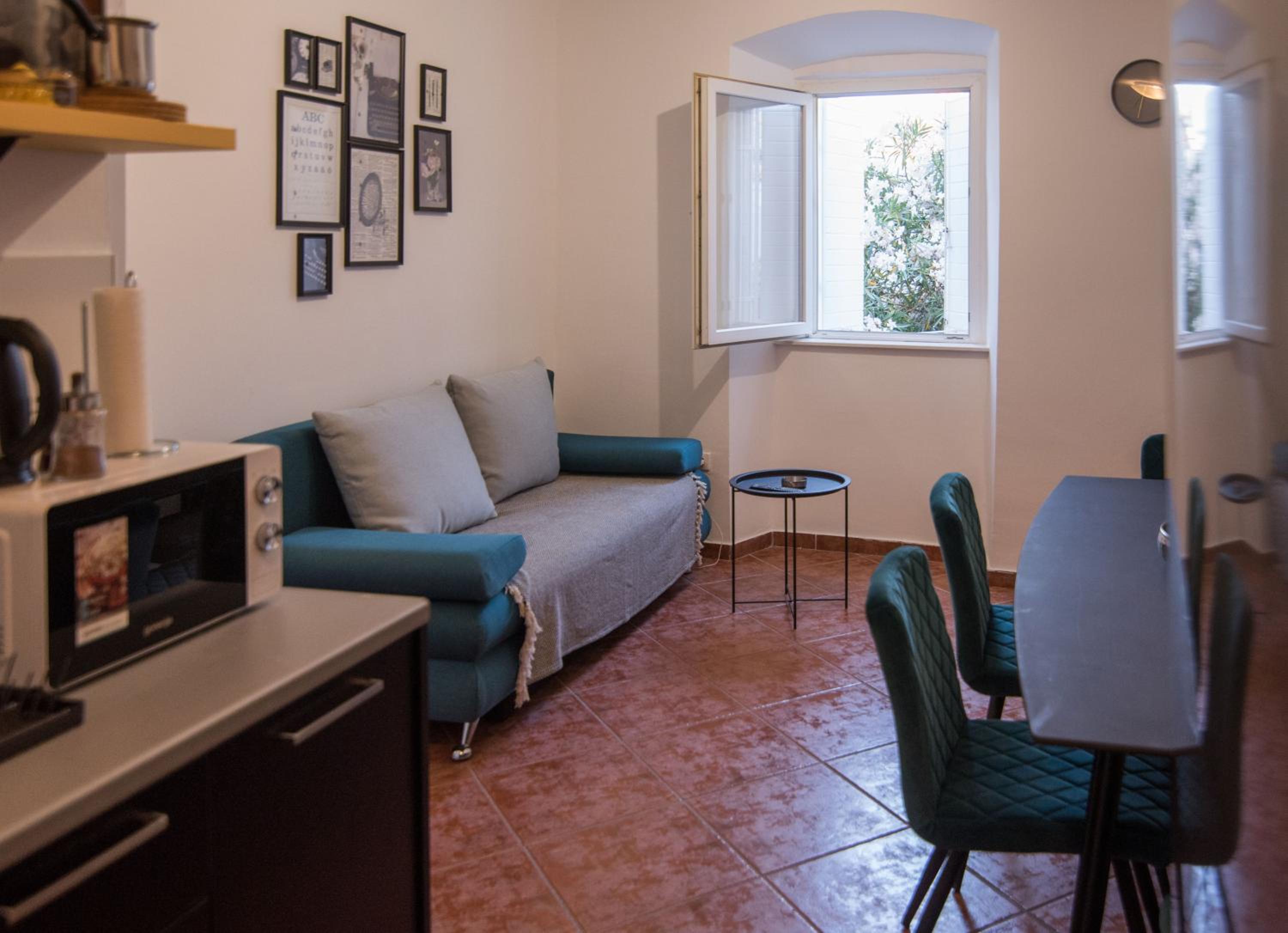 Apartmani Stones Sutivan I view 2