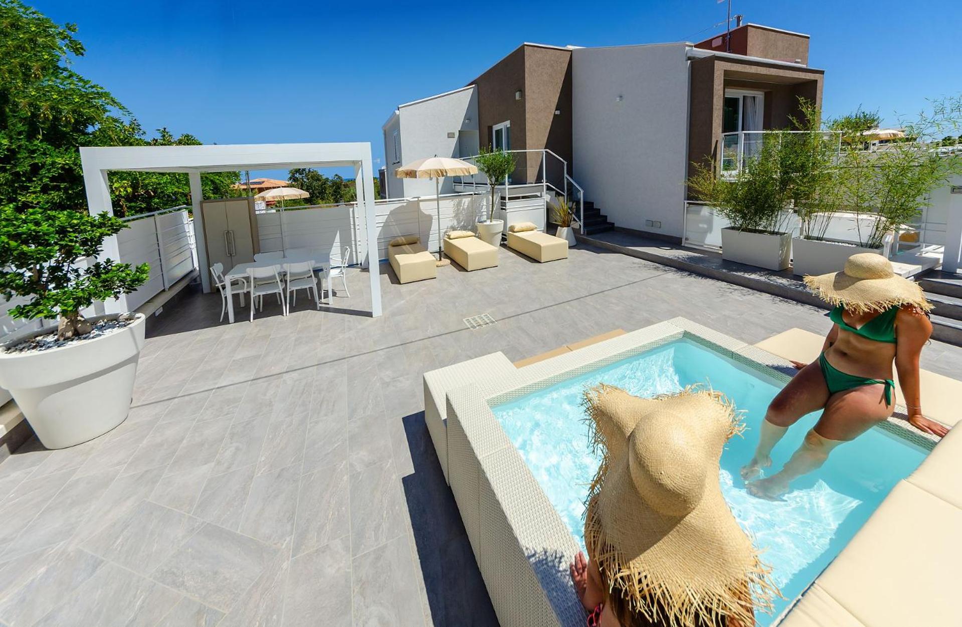 Hotel Calanica Boutique Apartments