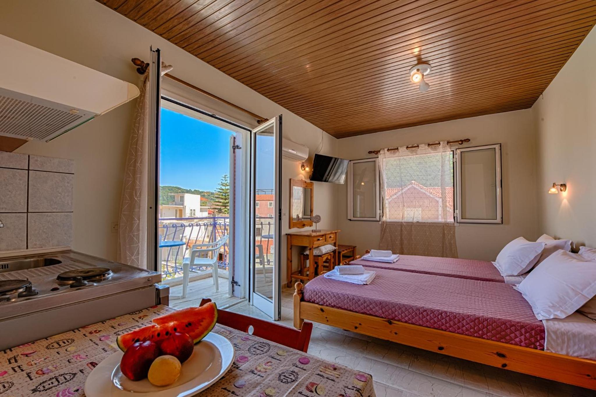 Anemos Studios & Apartments