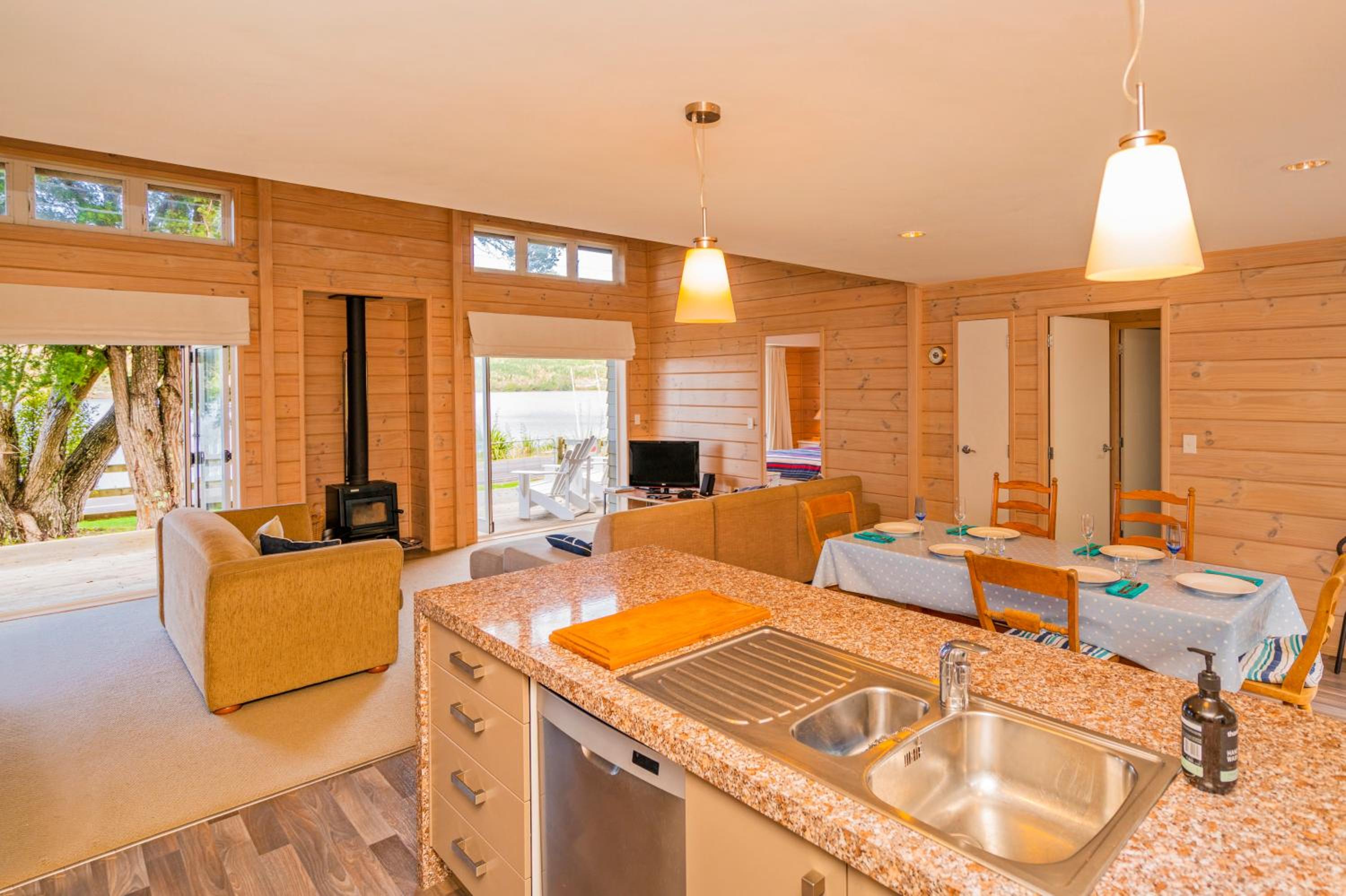 Opoutere Oasis - Opoutere Holiday Home