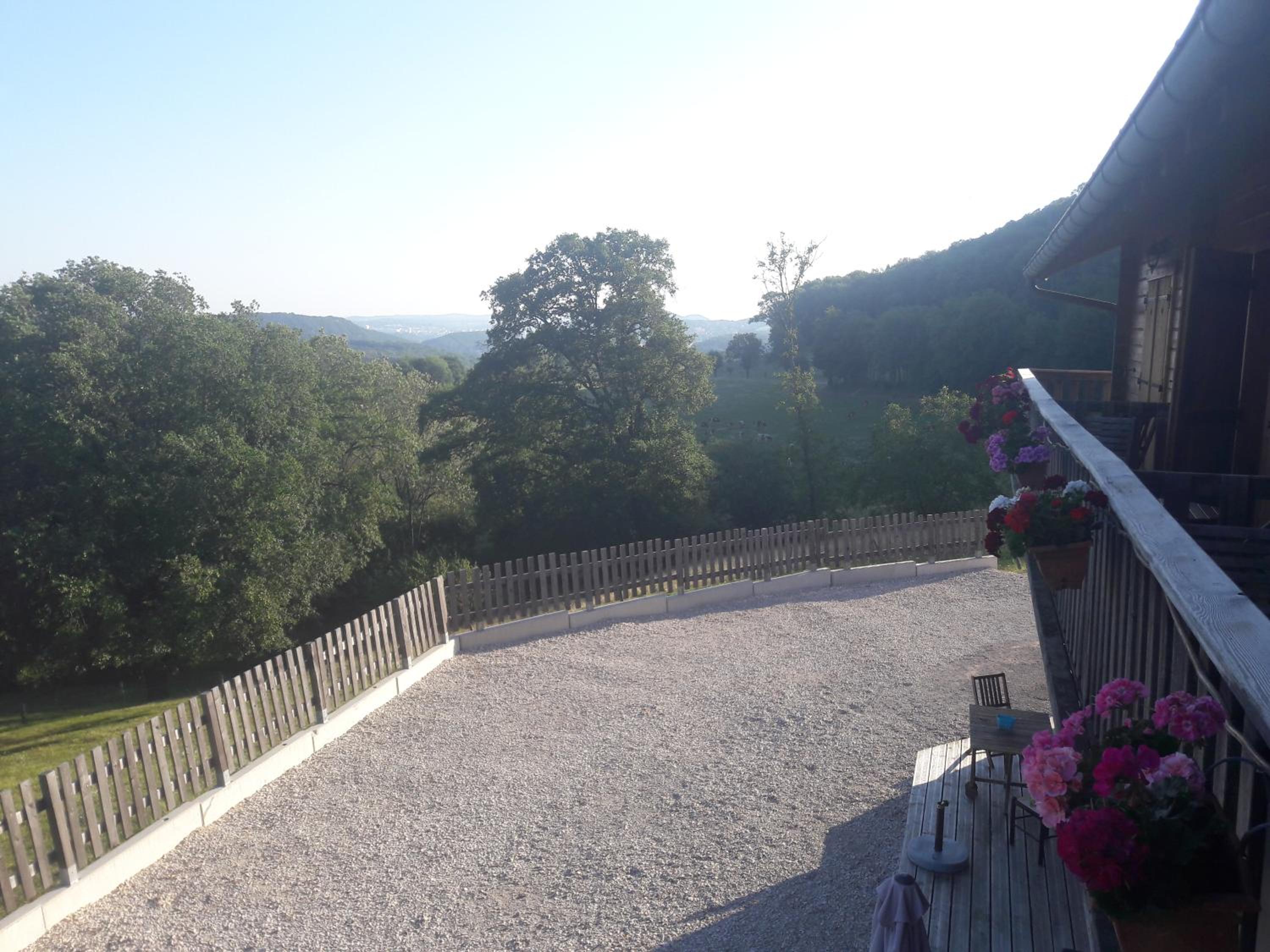 Au Doubs Repos view 3