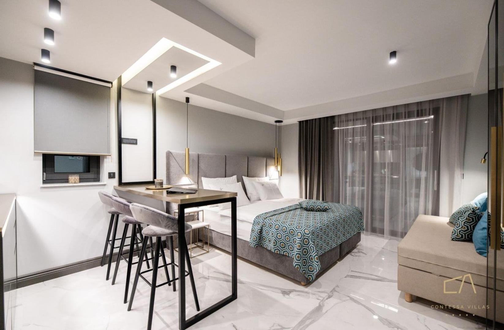 Luxury Villa Curiera view 2