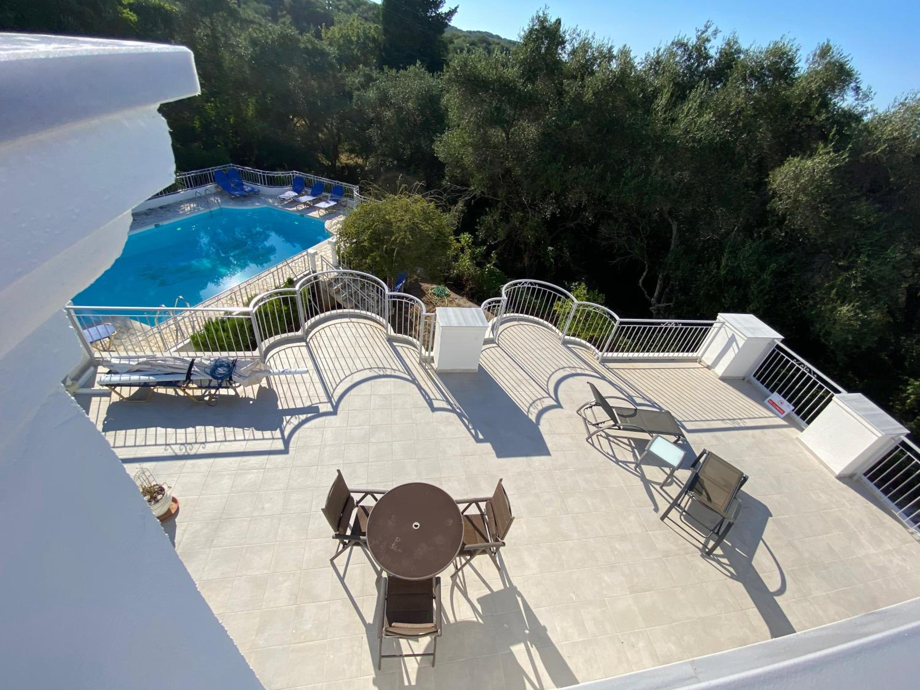 Jalna Apartments by Air Vitesse - Stunning Sea & Mountain Views with pool - Kassiopi