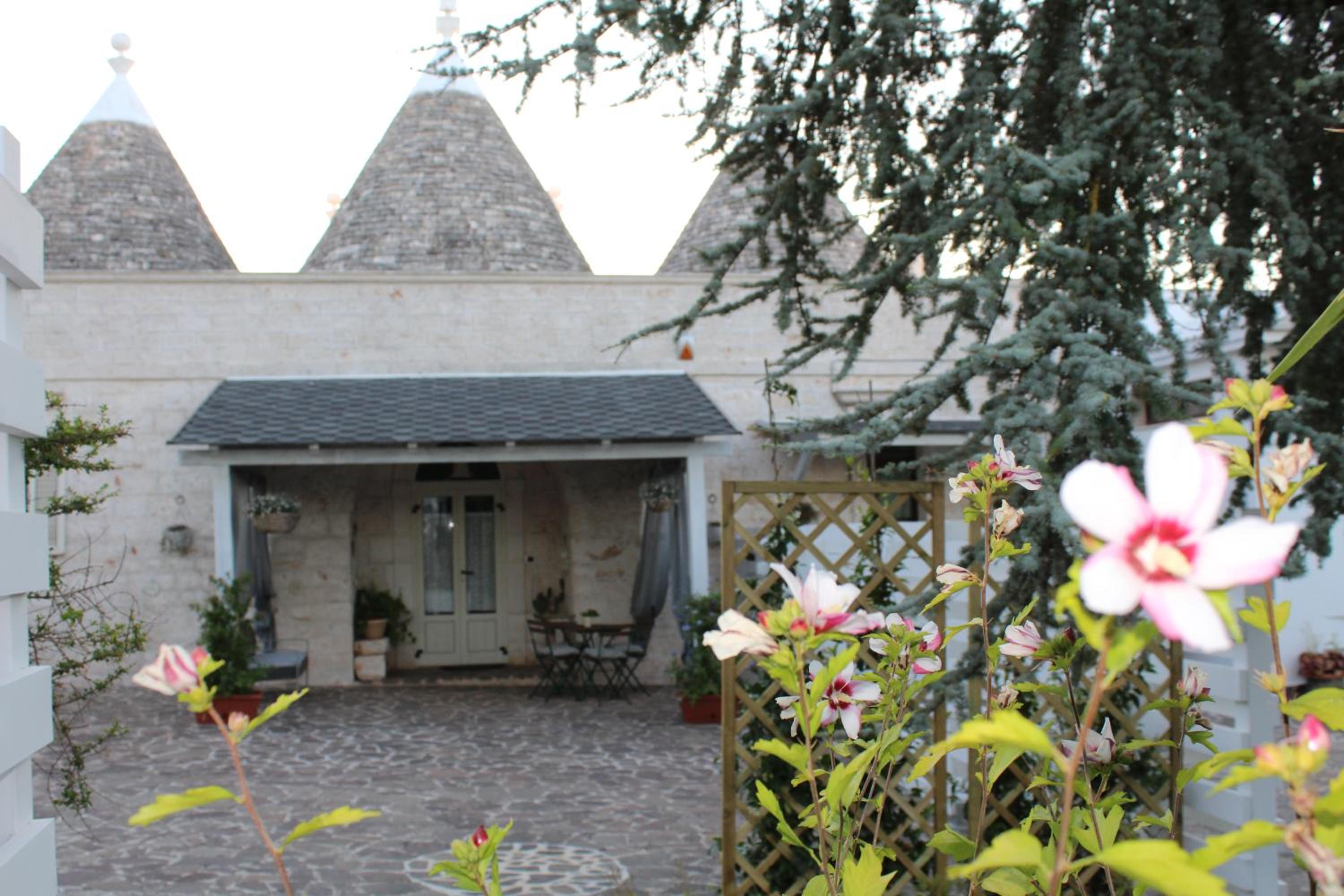TRULLO SETTE TINDENULE view 3