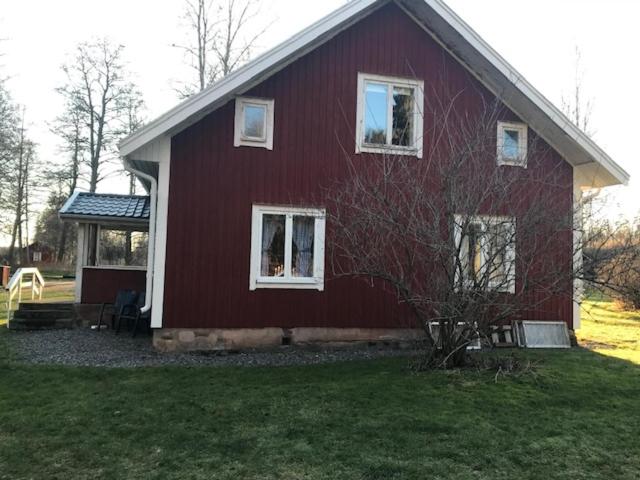 Parhus i Rönneshytta view 2