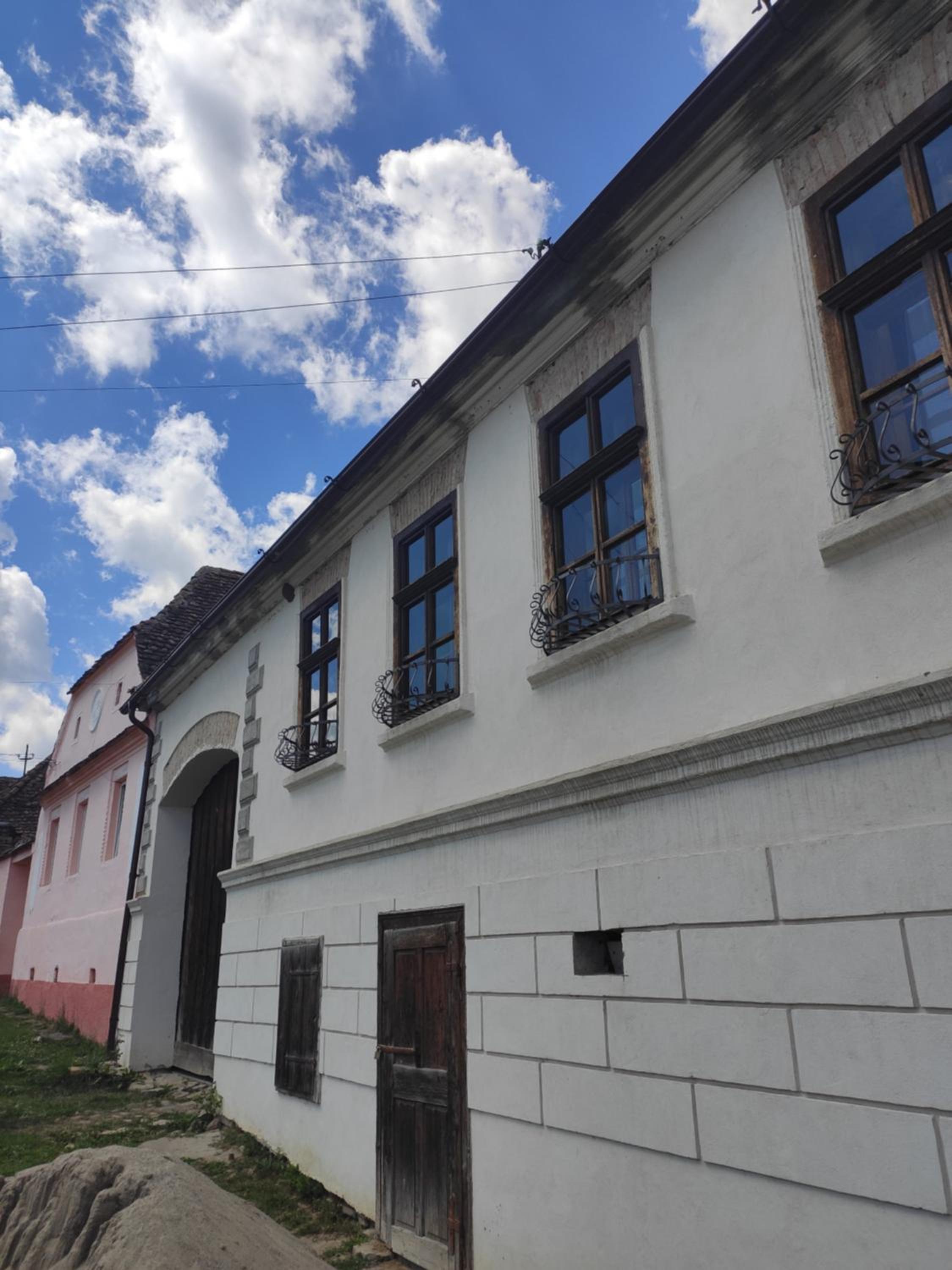 Photo 32