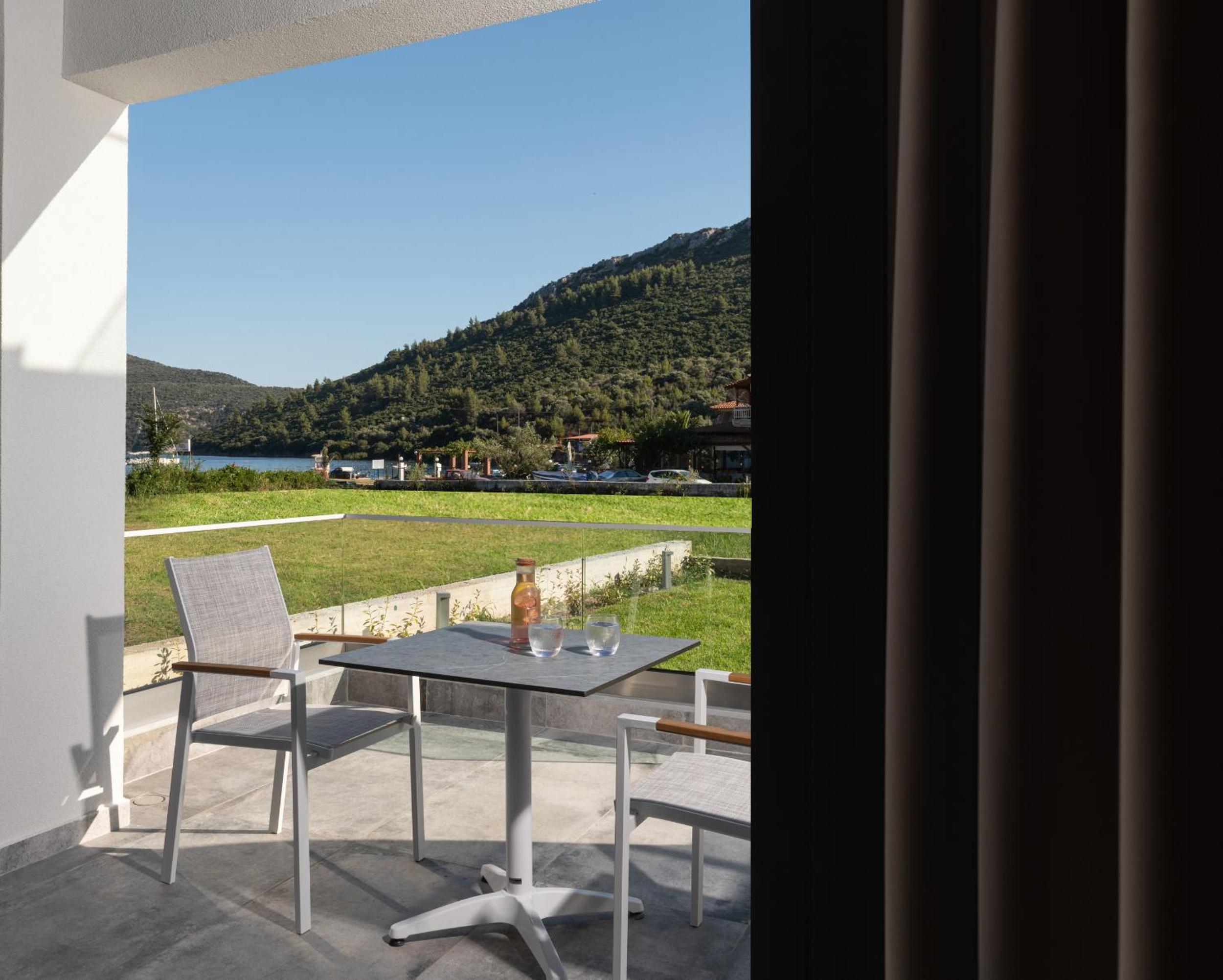 Notia Luxury Living view 4