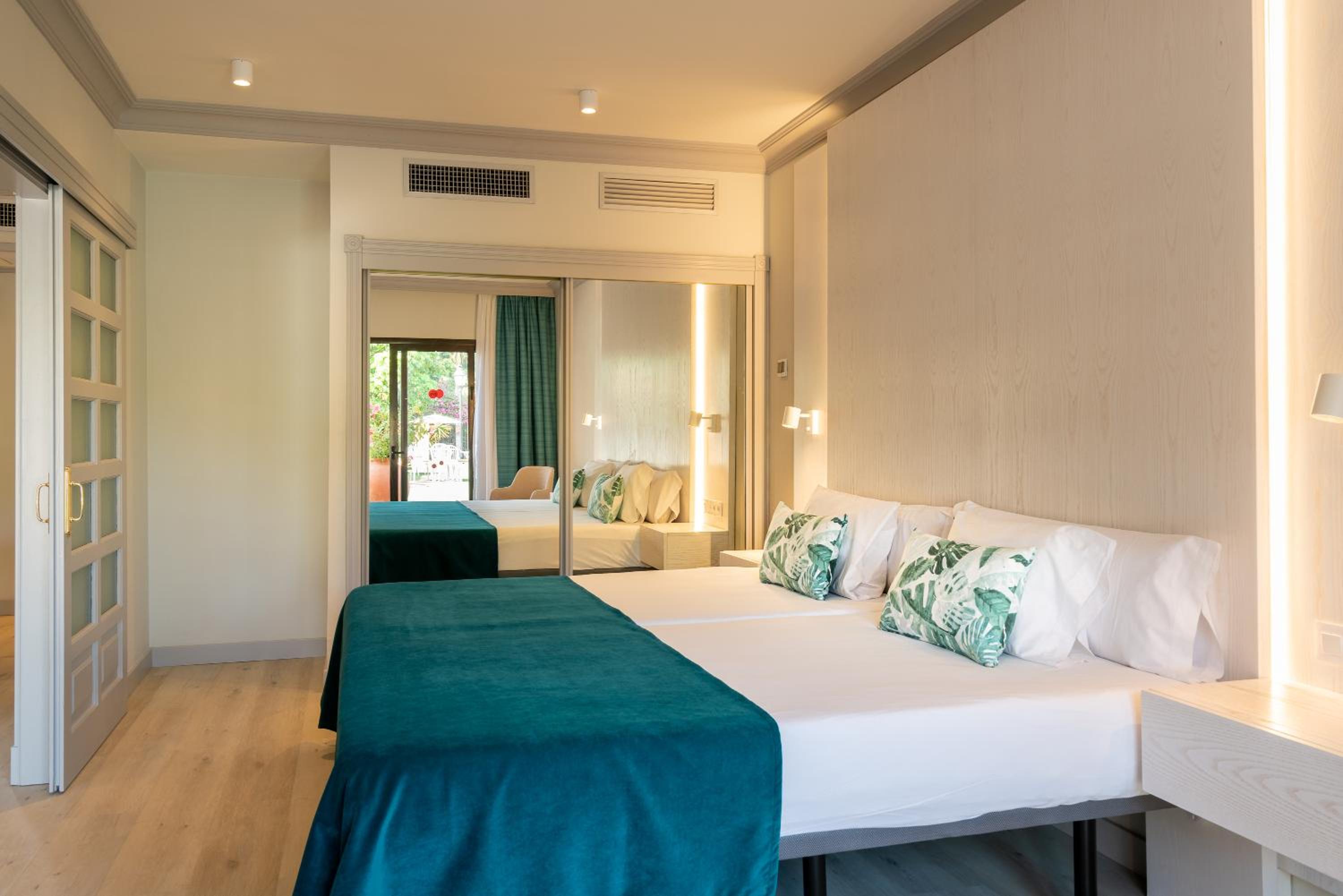 Playa de las Americas Apartments photo 2