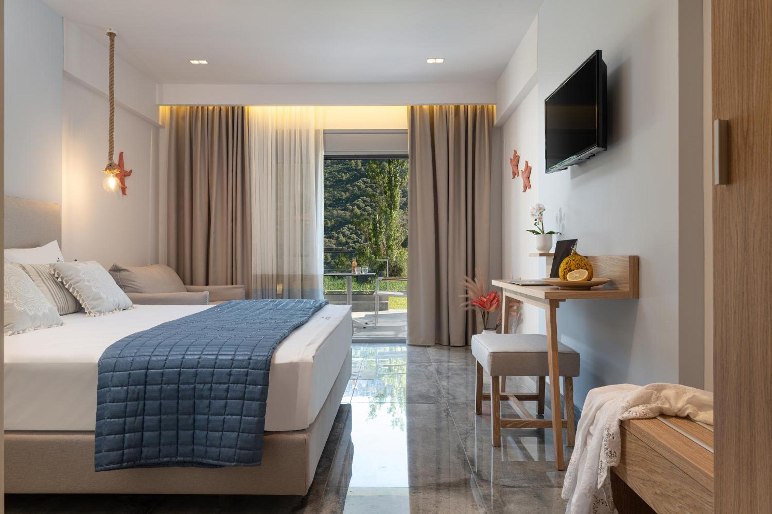 Notia Luxury Living view 2