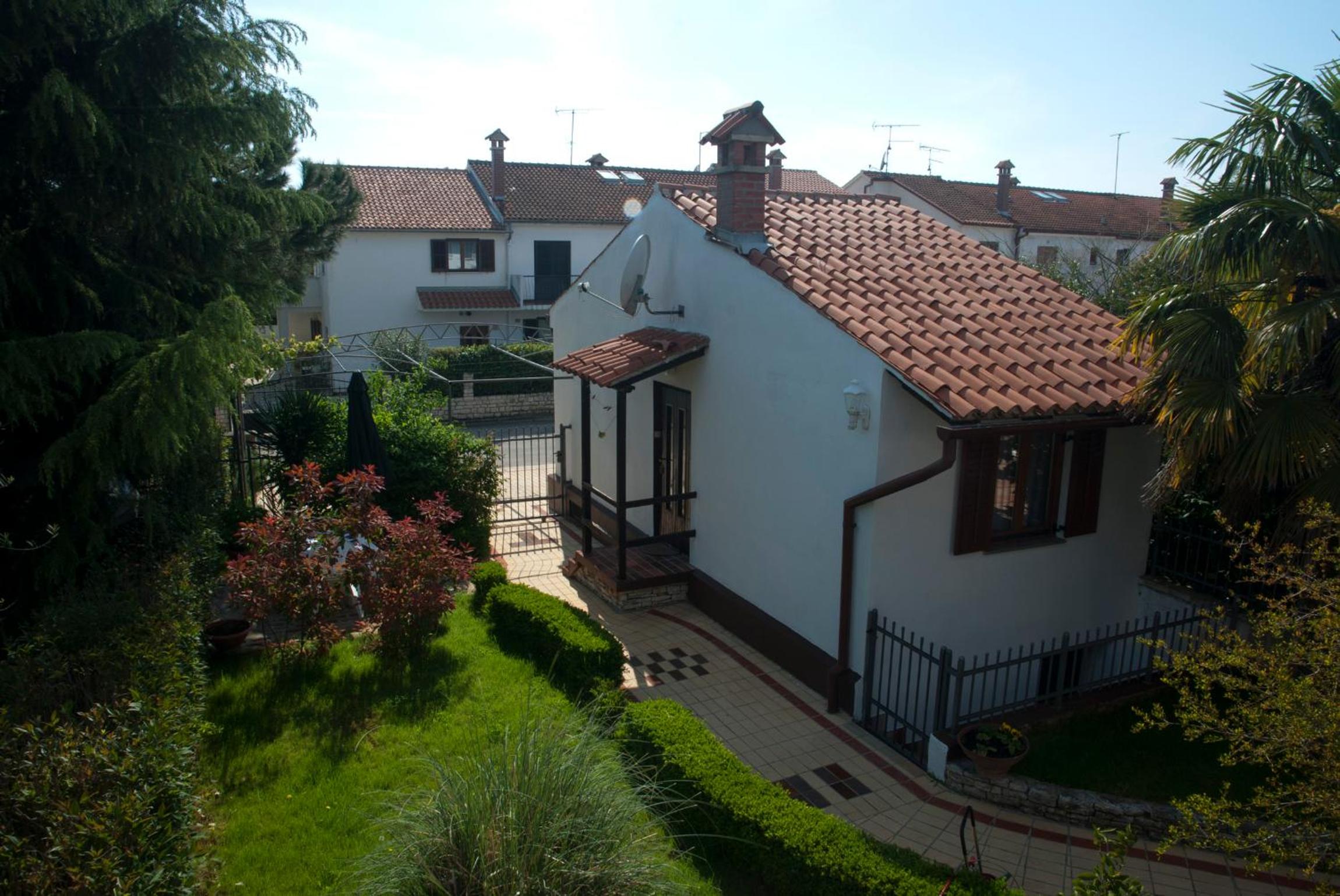 Apartments Prenc Pisuko view 2