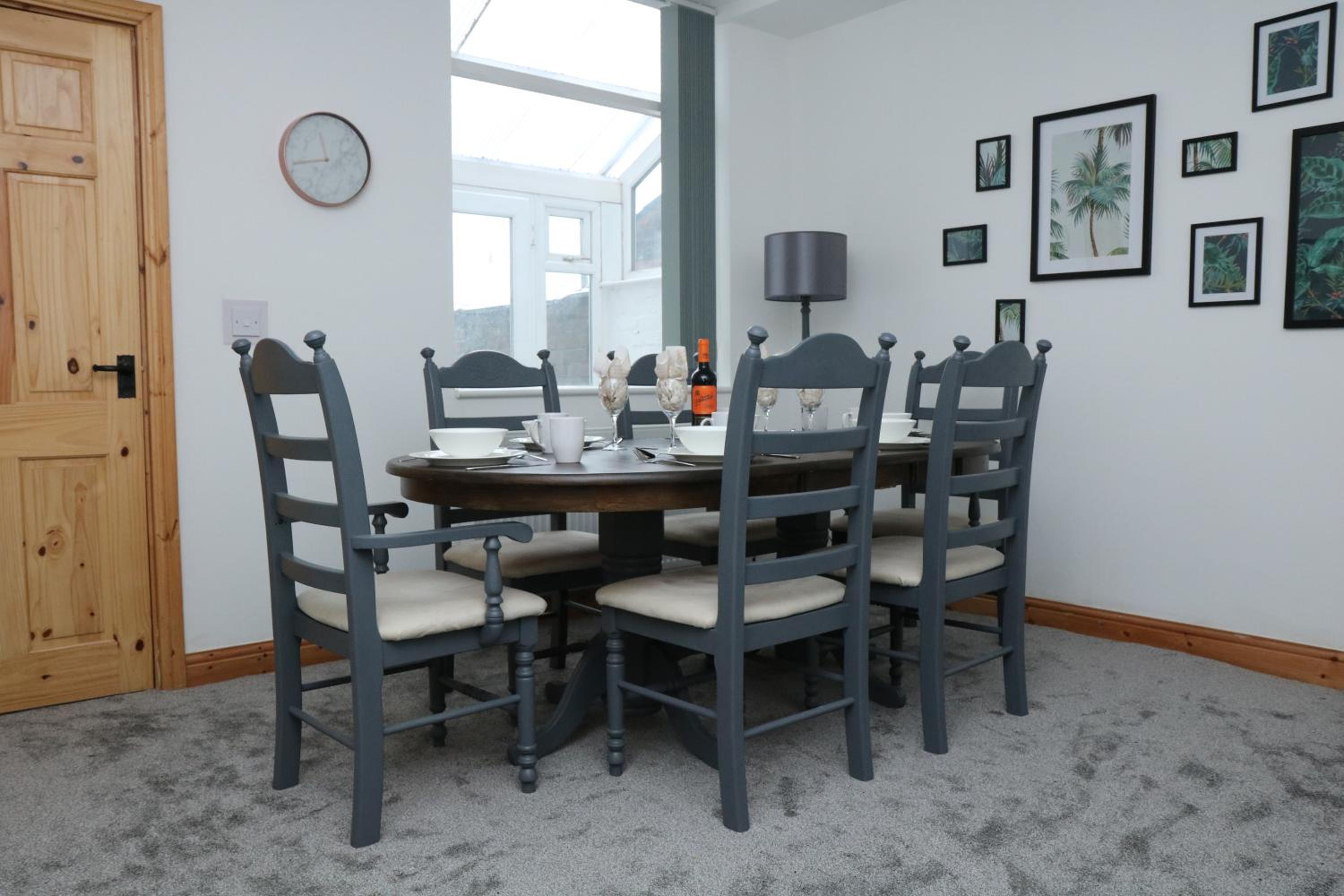 Ideal Lodgings in Bury - Whitefield