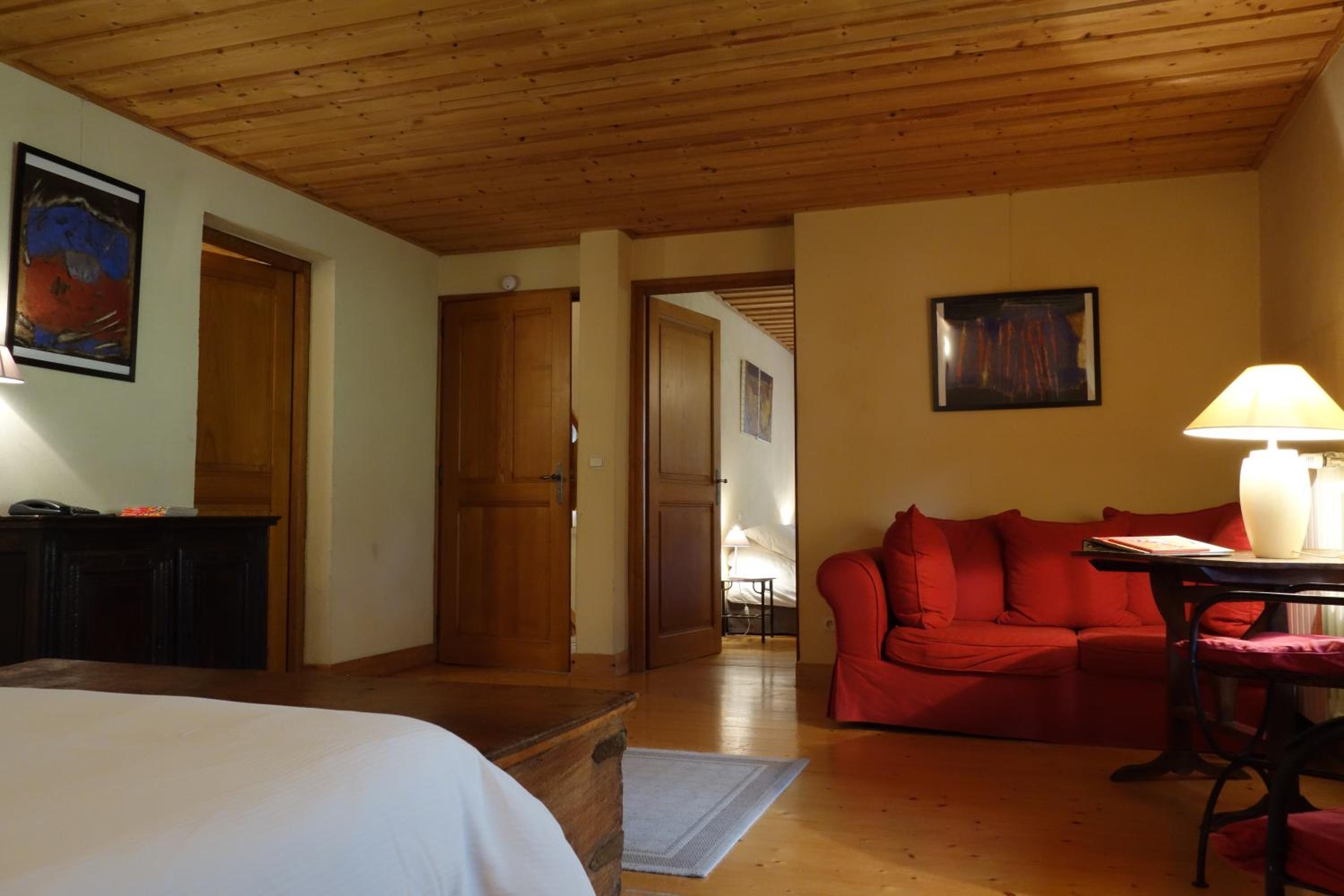 La Vallombreuse view 5