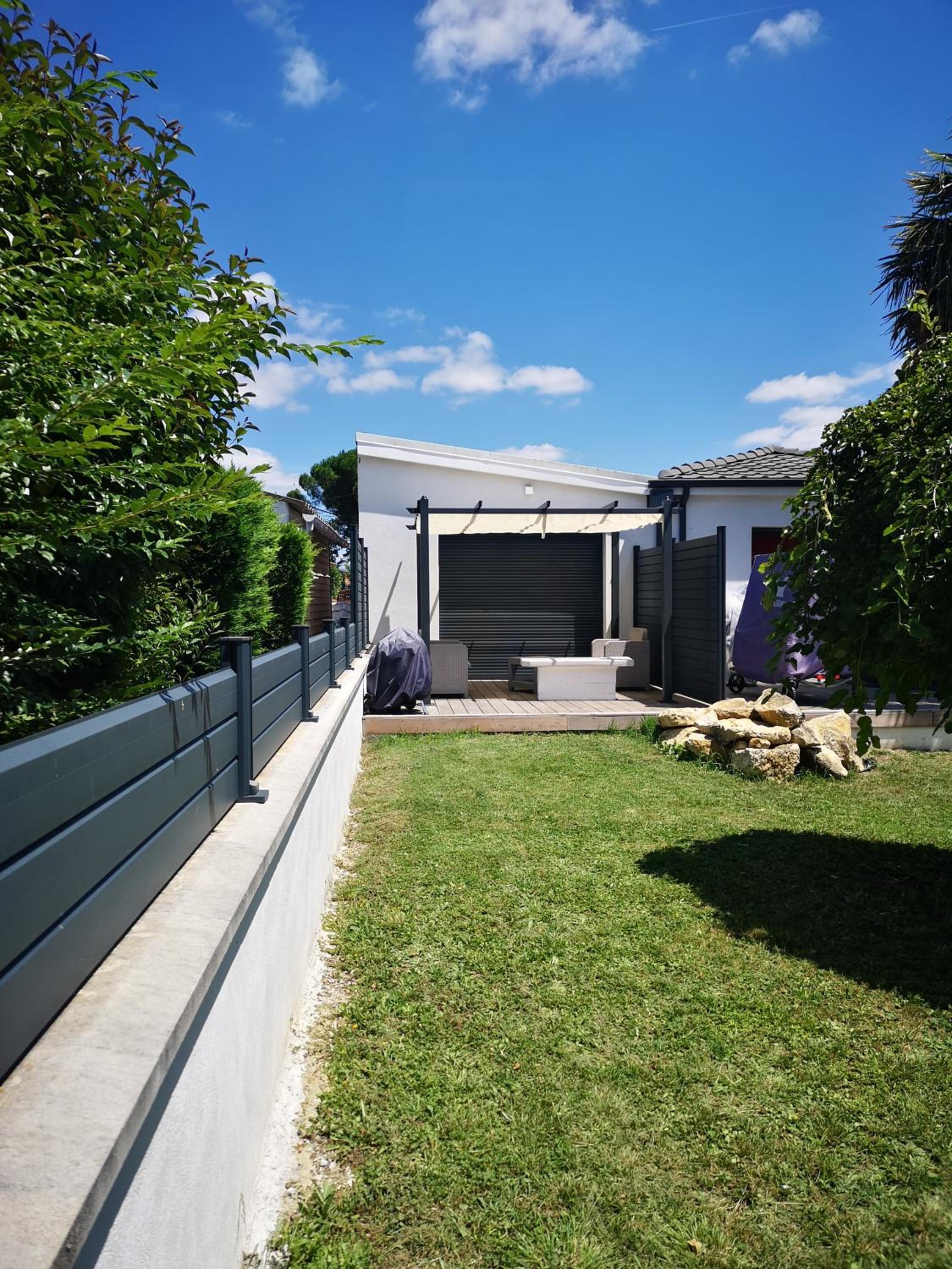 Maison du Moulin view 2